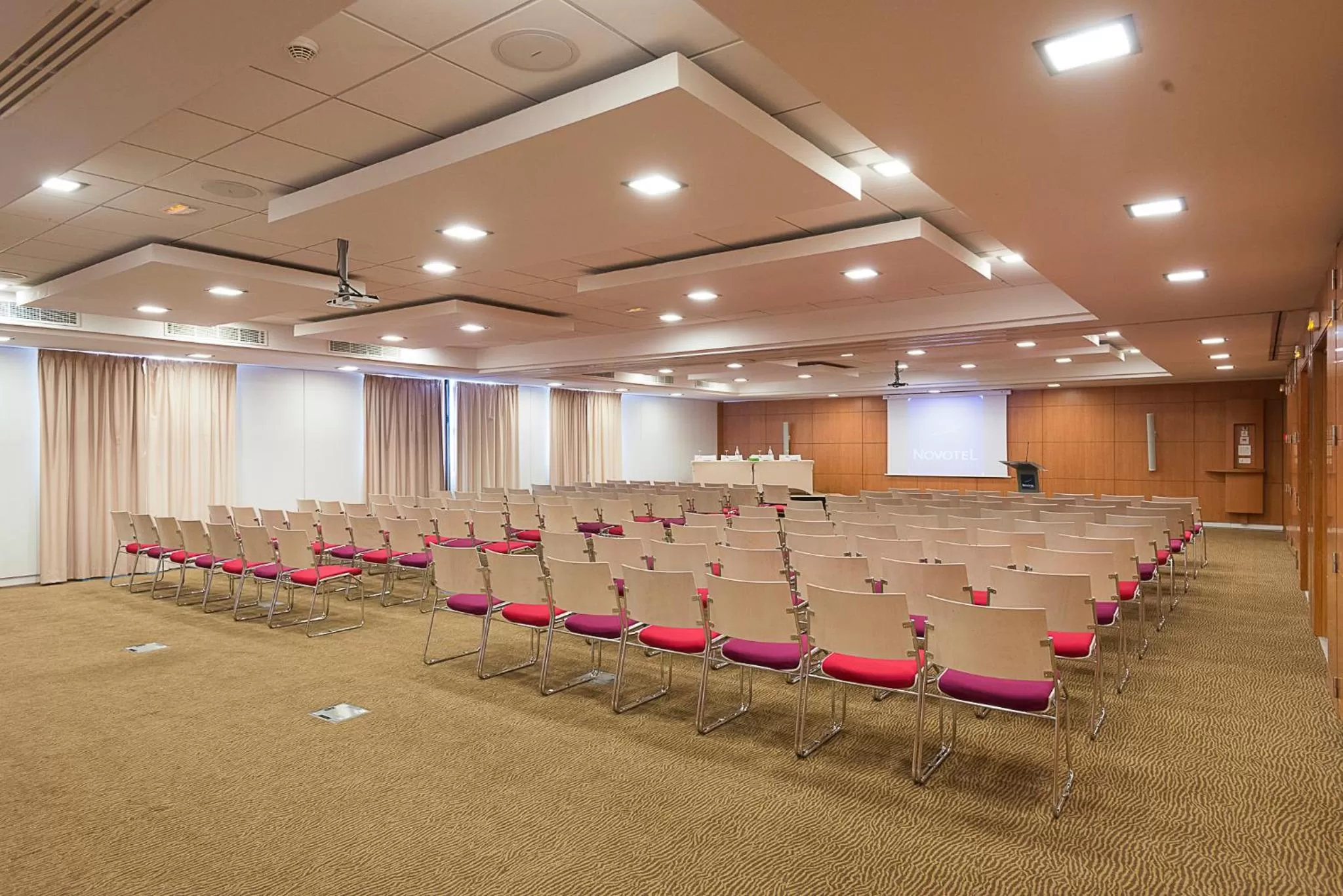 Meeting/conference room in Novotel Tunis