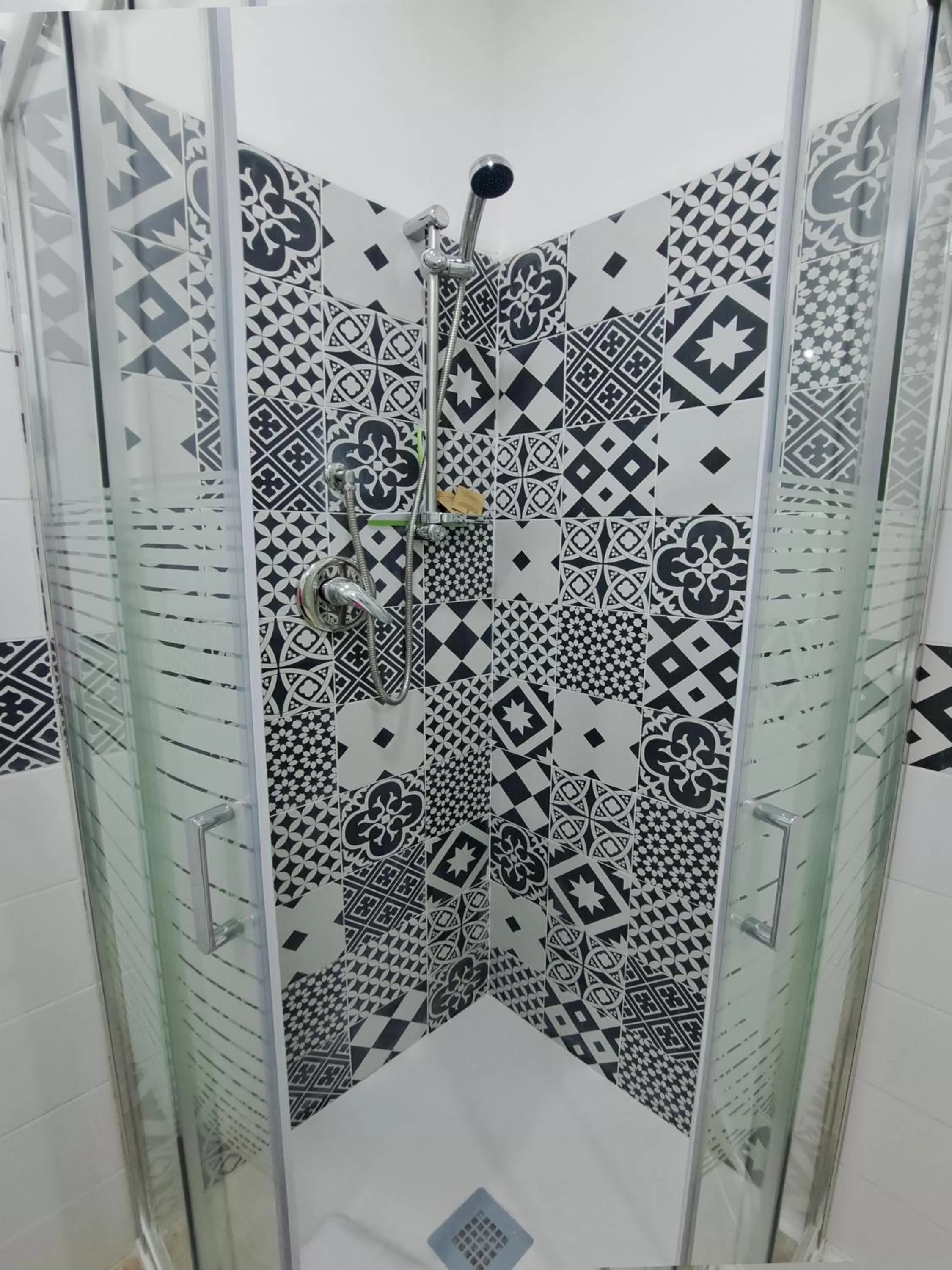 Bathroom in Domus de loco sano