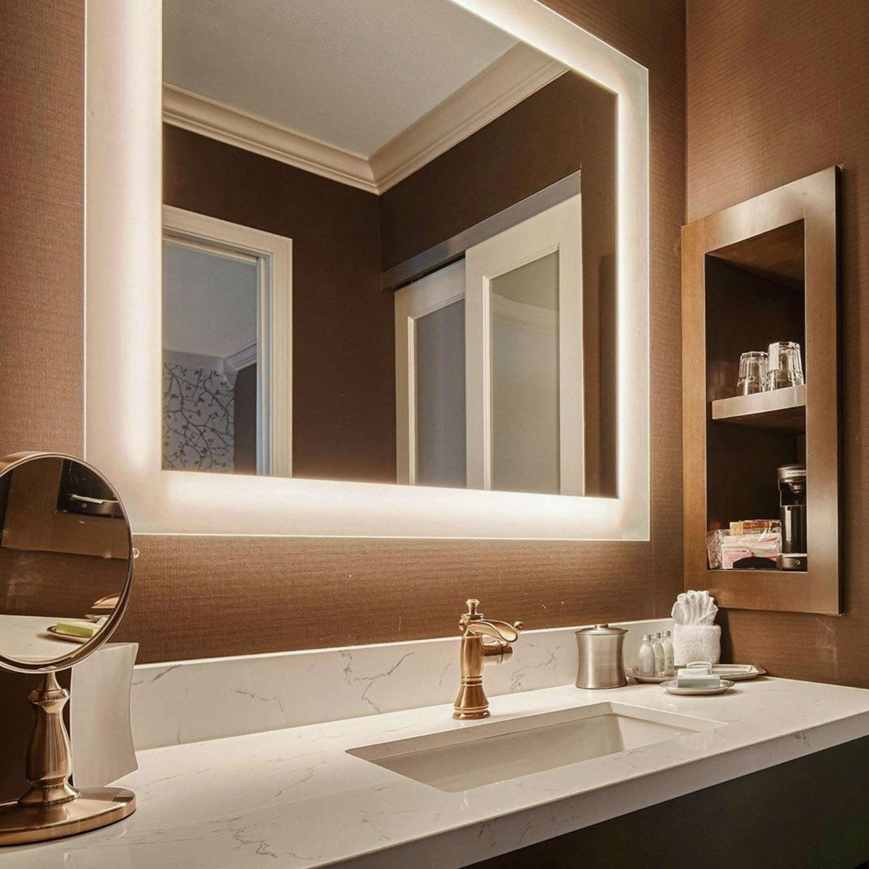 Bathroom in The Burgundy Hotel, Tapestry Collection by Hilton