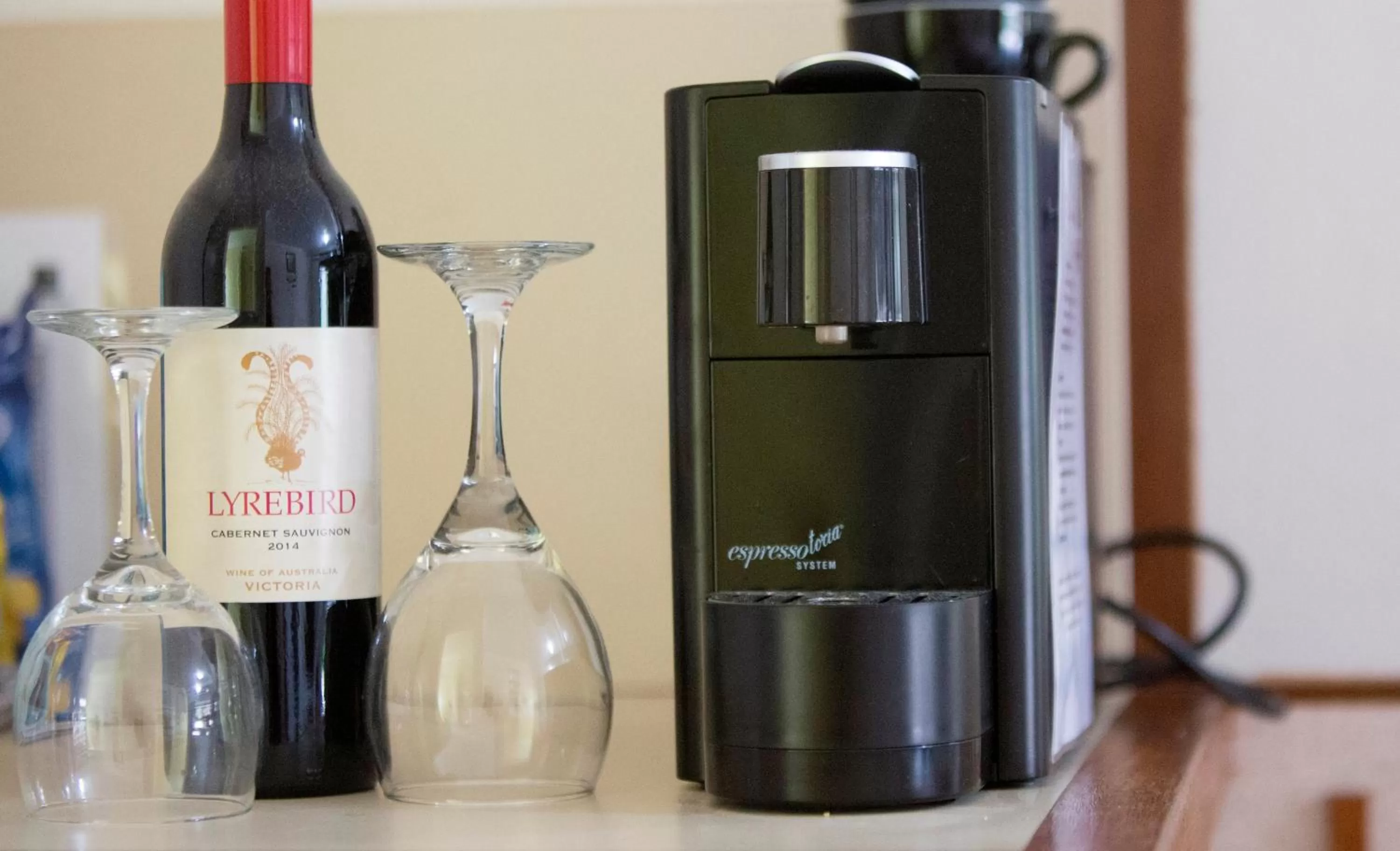 Coffee/tea facilities in Longreach Motor Inn