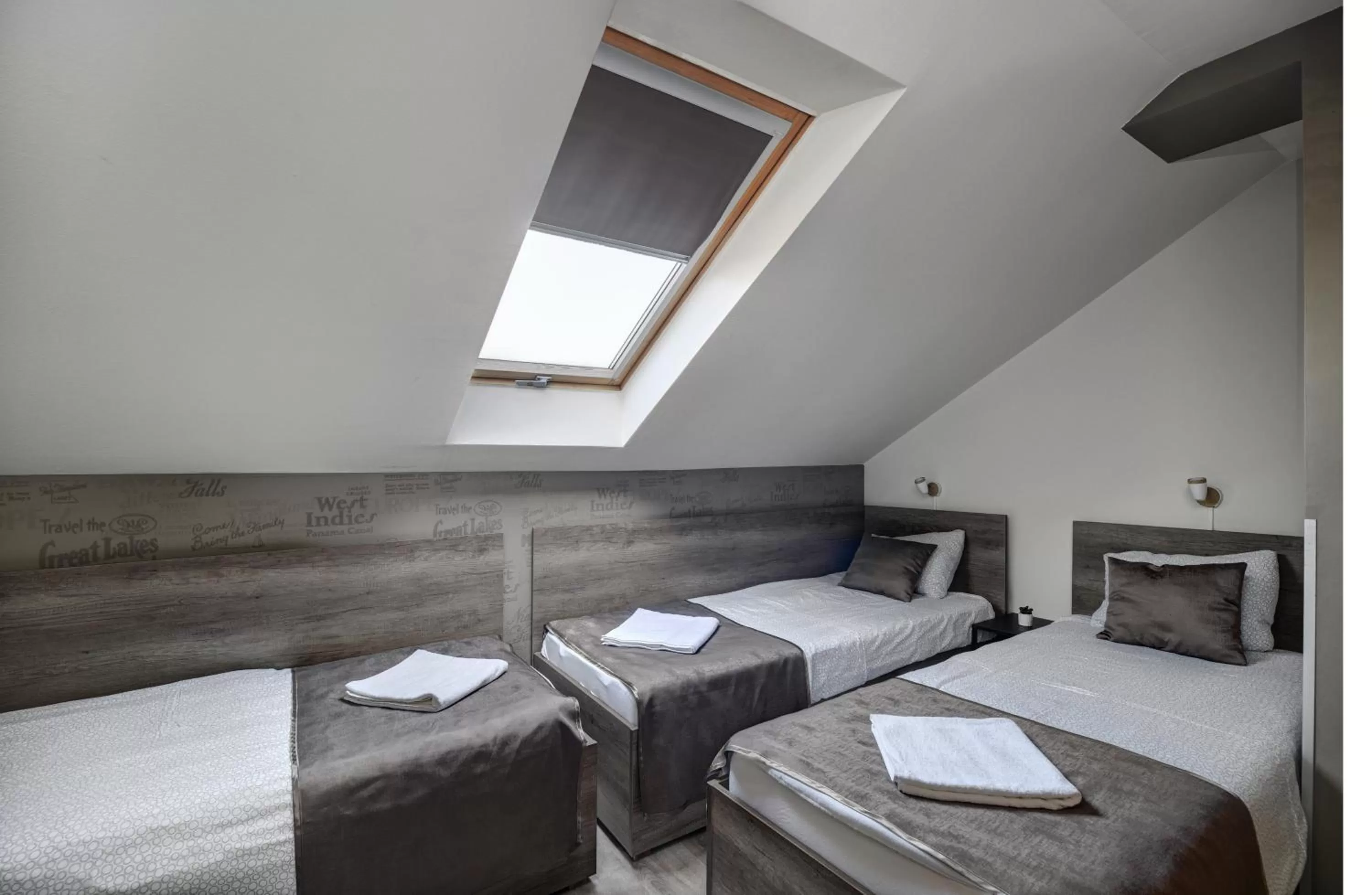 Bed in Familia Panzió & Apartmanház Győr