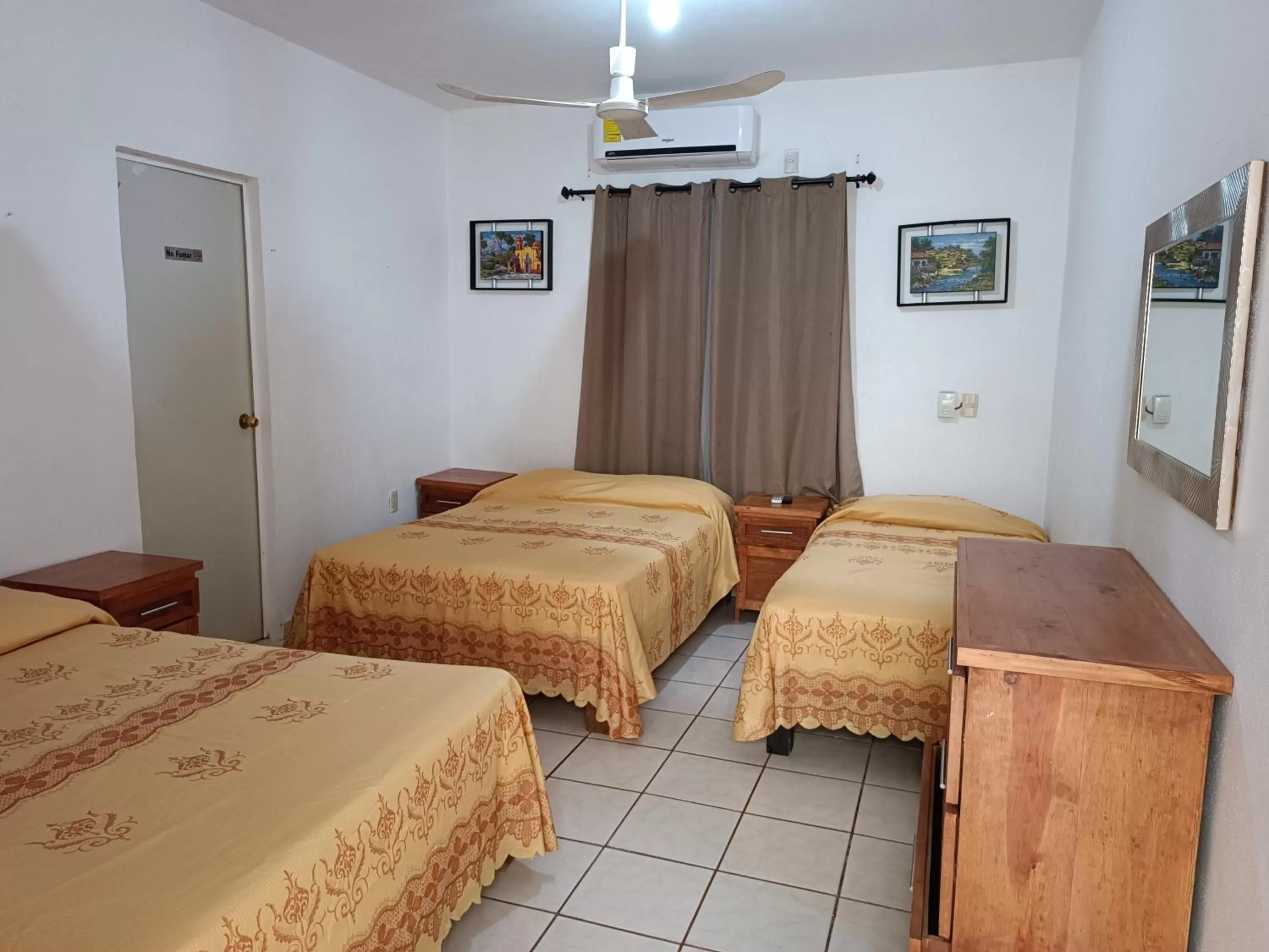 Bed in Bungalows Lulu