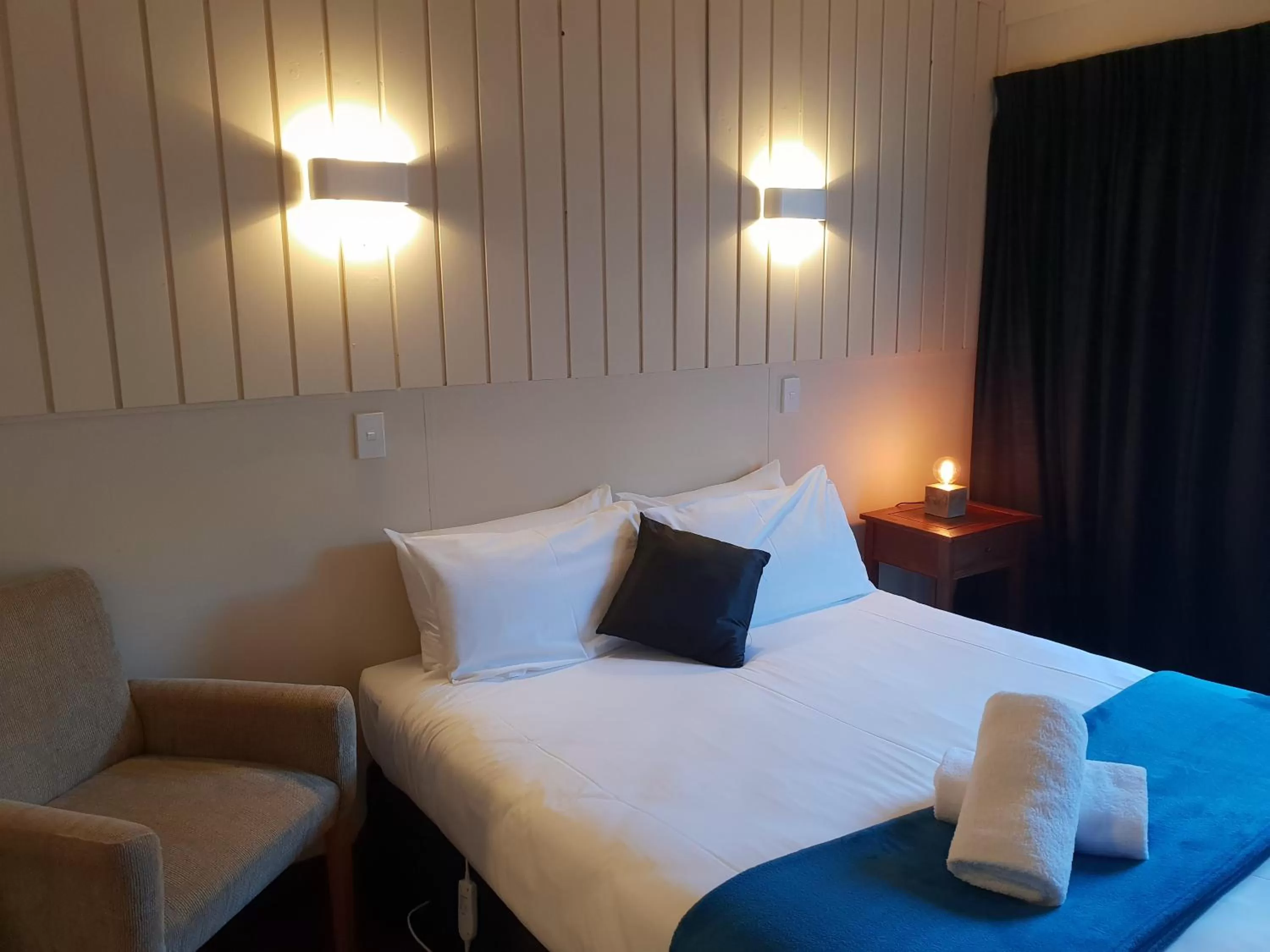 Bed in New Orleans Hotel