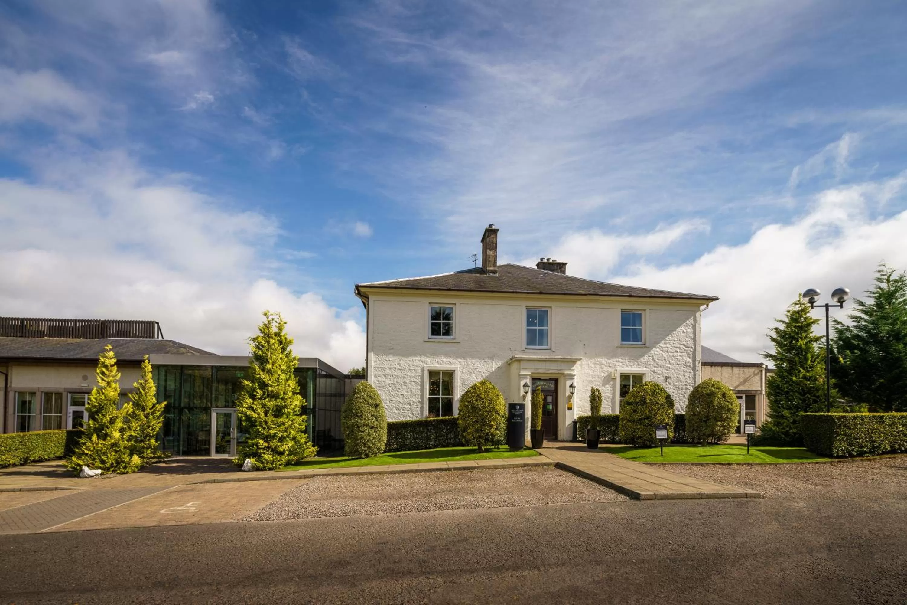Property building in Macdonald Crutherland House