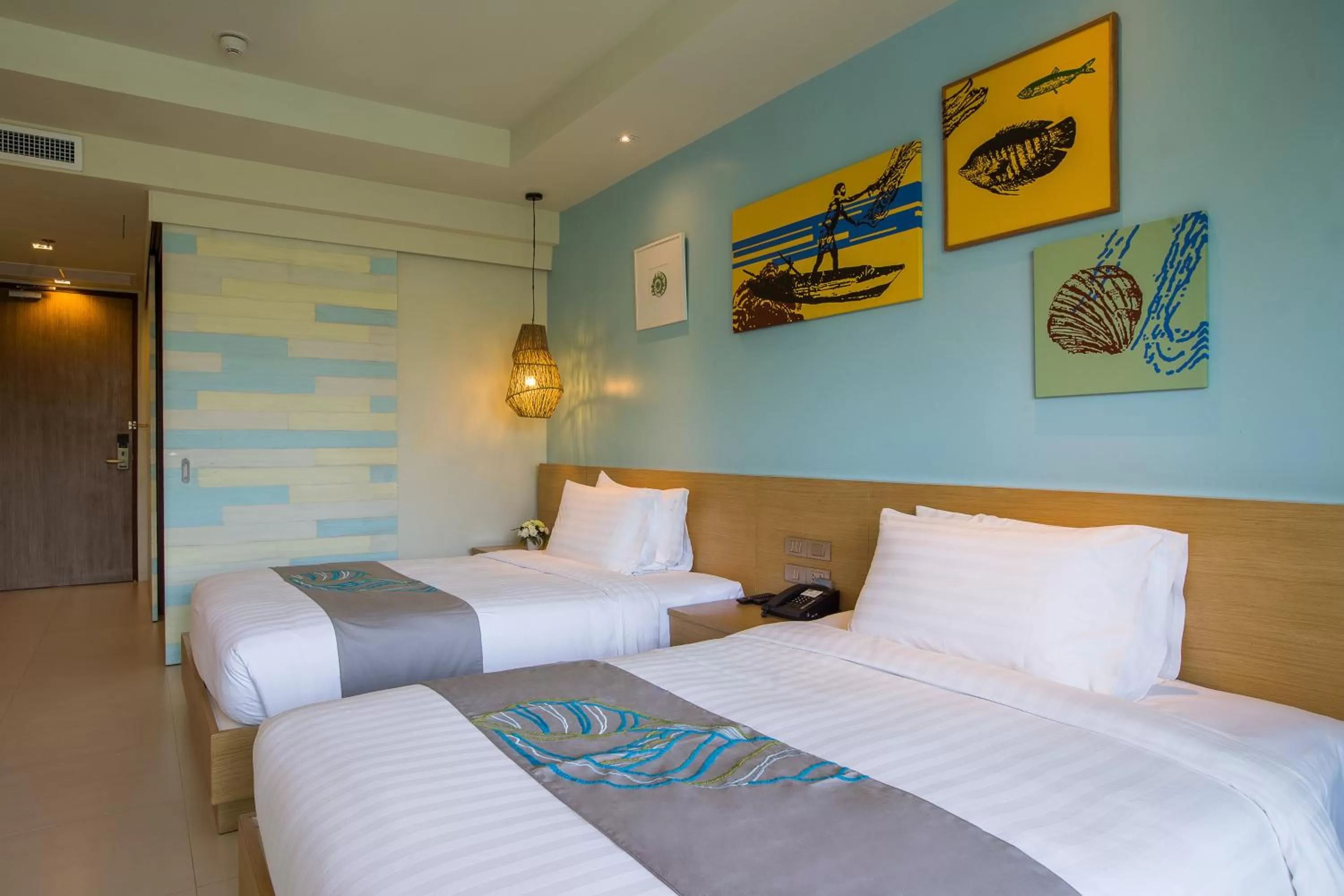 Photo of the whole room, Bed in Holiday Ao Nang Beach Resort, Krabi