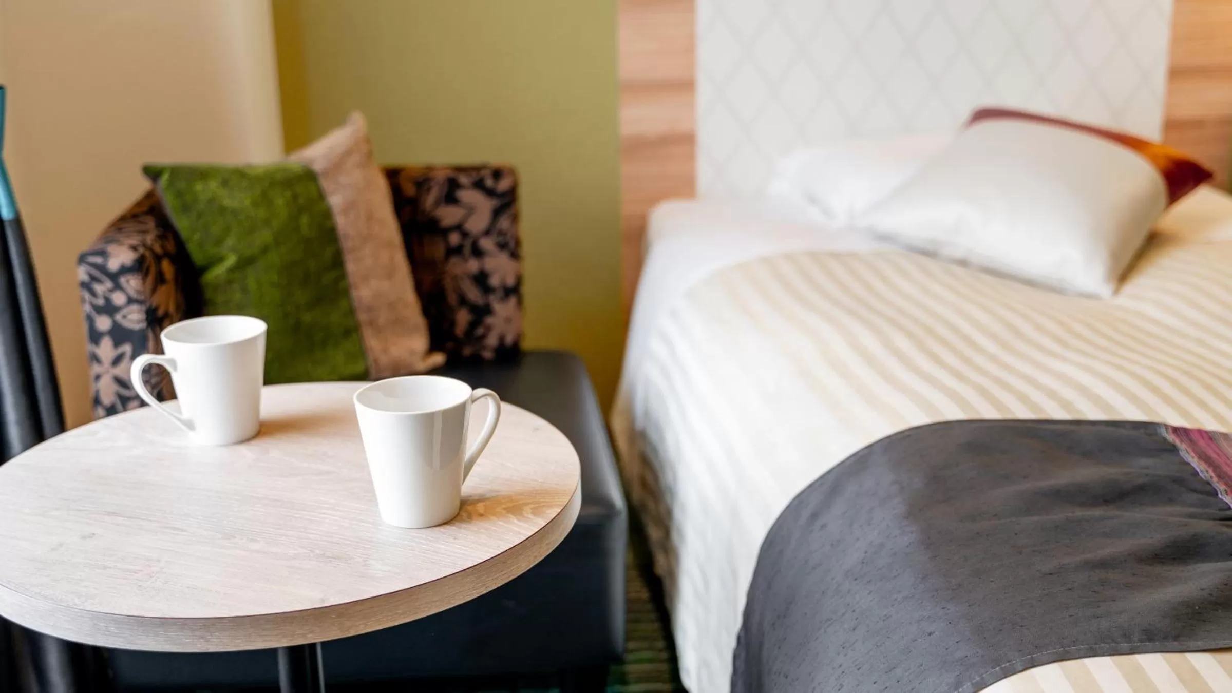 Photo of the whole room, Bed in New Otani Inn Sapporo