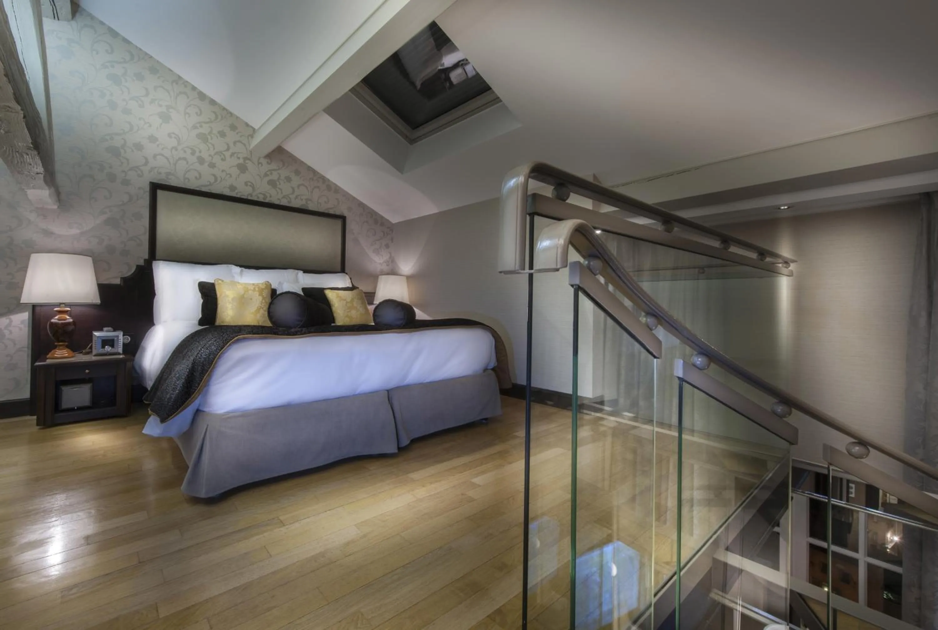 Bedroom, Bed in Villa Florentine, A Beauvallon Hotel & Spa