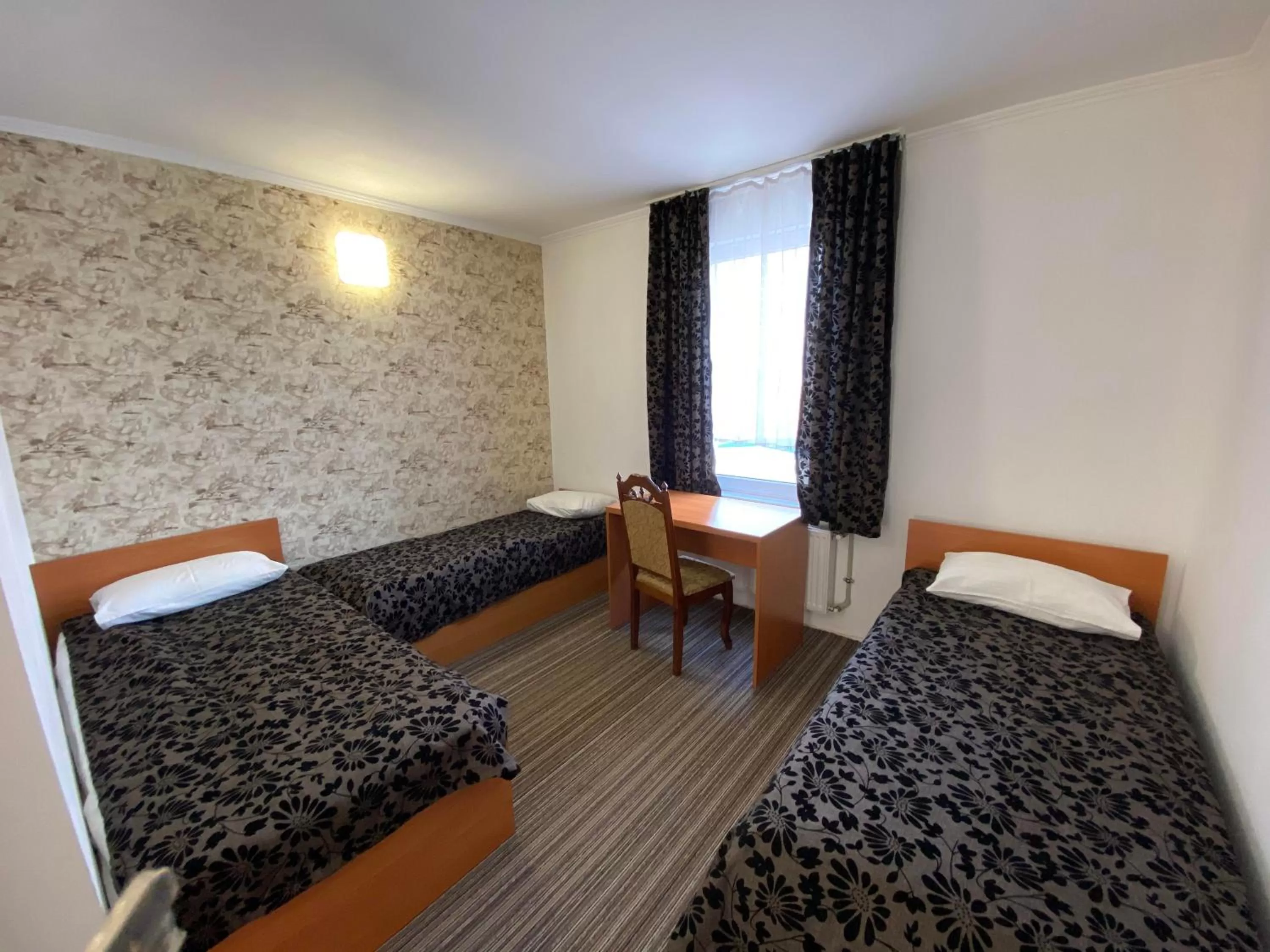 Bed in Autopark Hotel