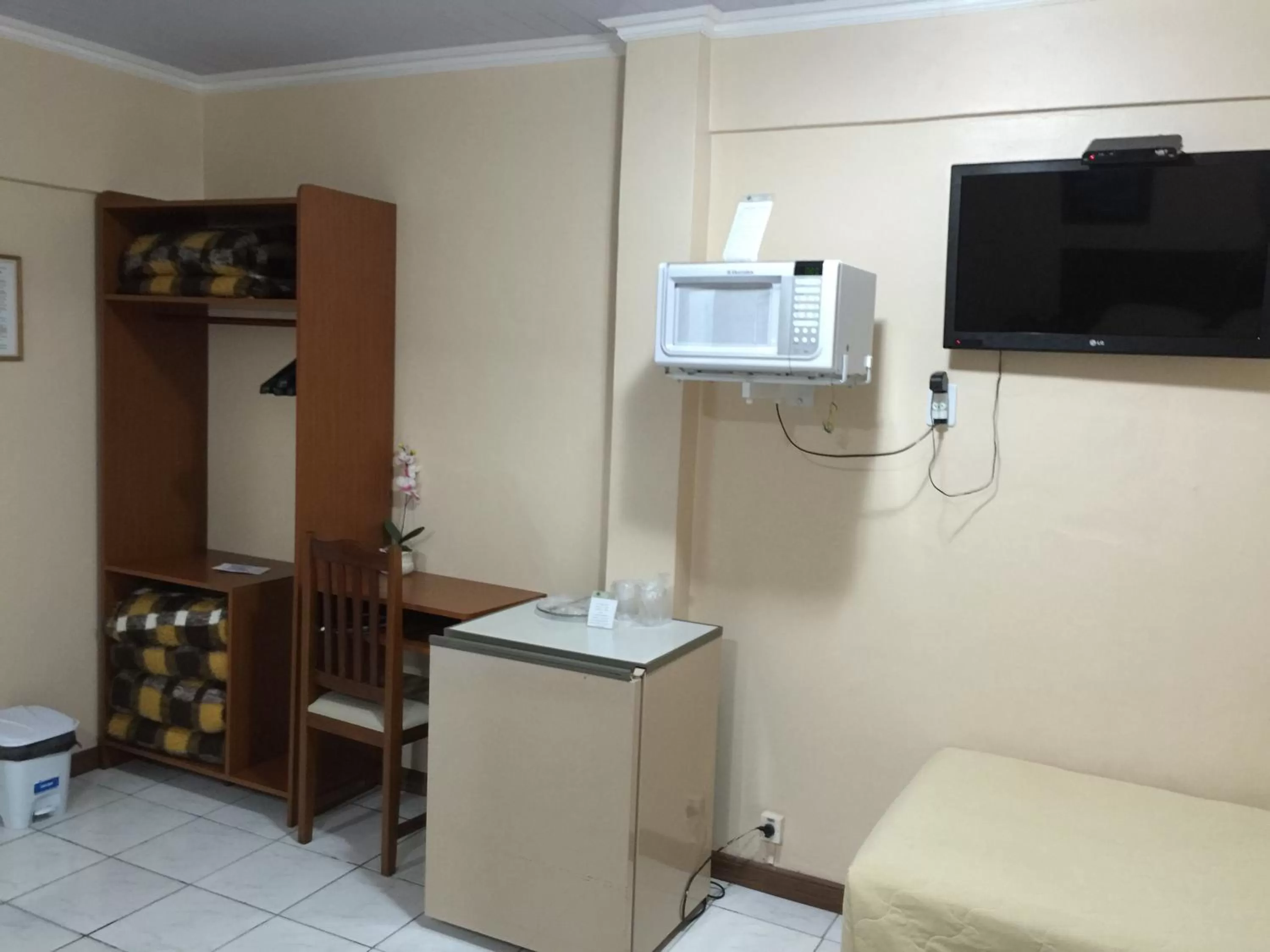 Decorative detail in Fares Turis Hotel