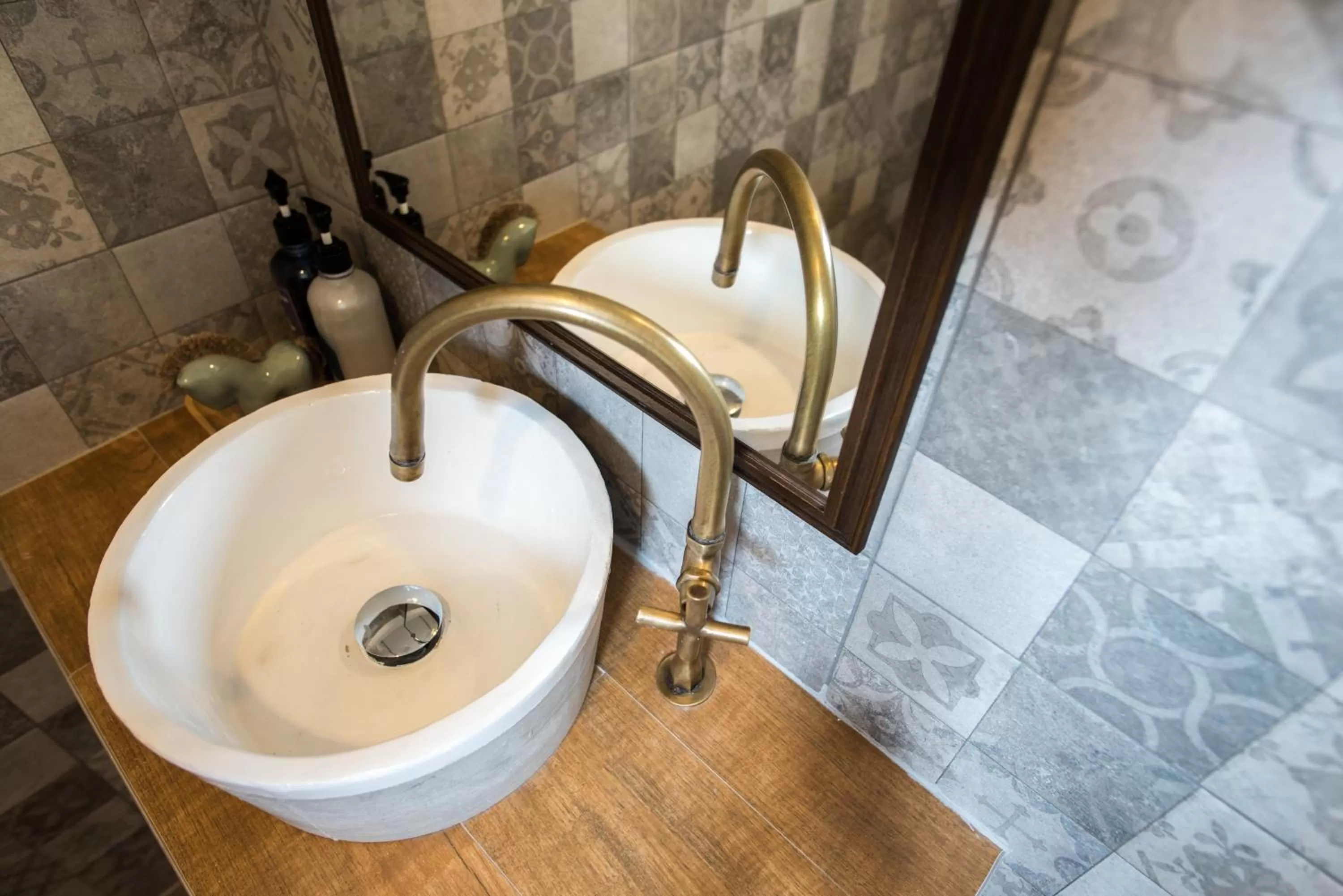 Bathroom in Thapae Happy House