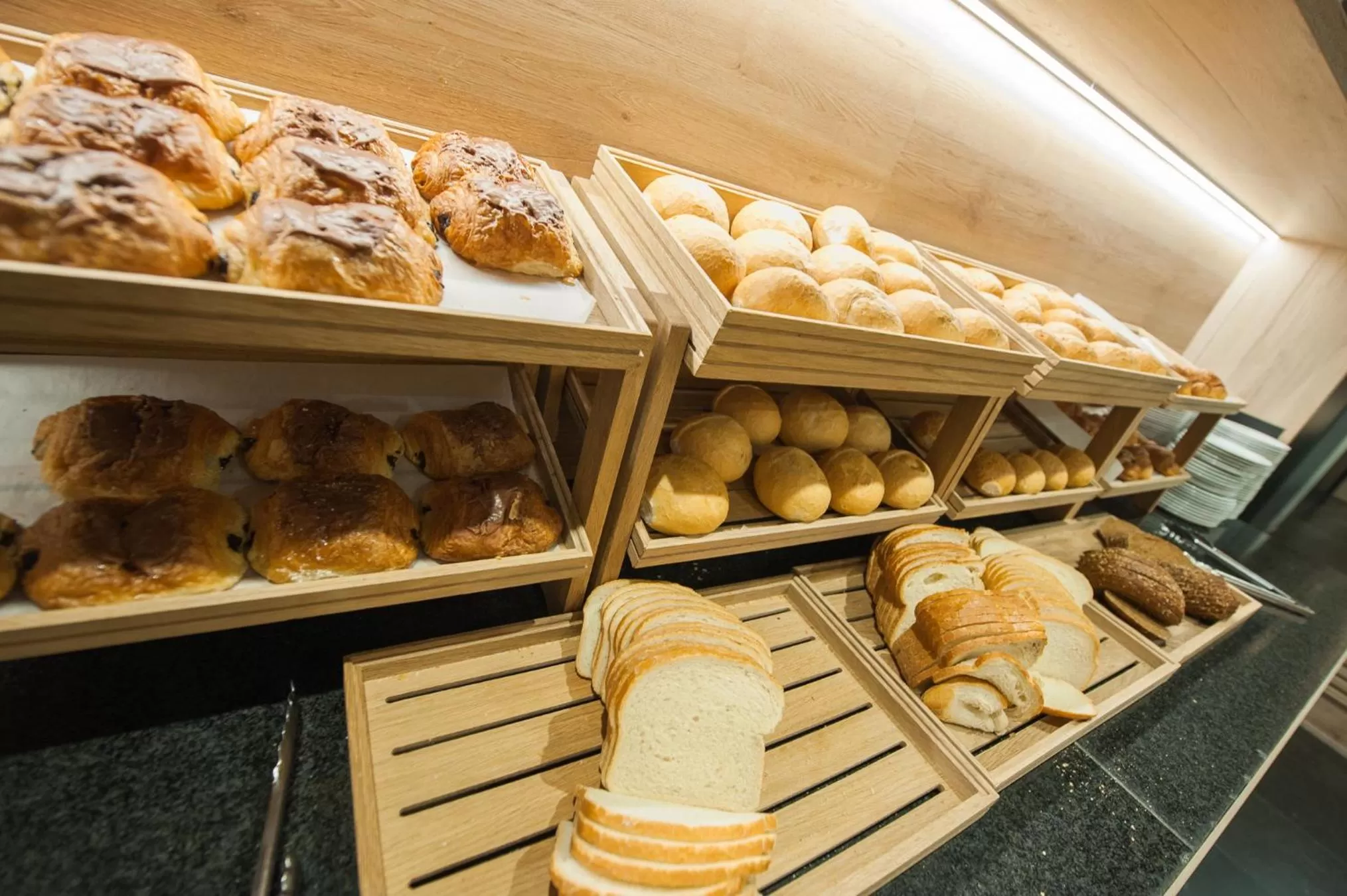 Restaurant/places to eat in Ostend Hotel