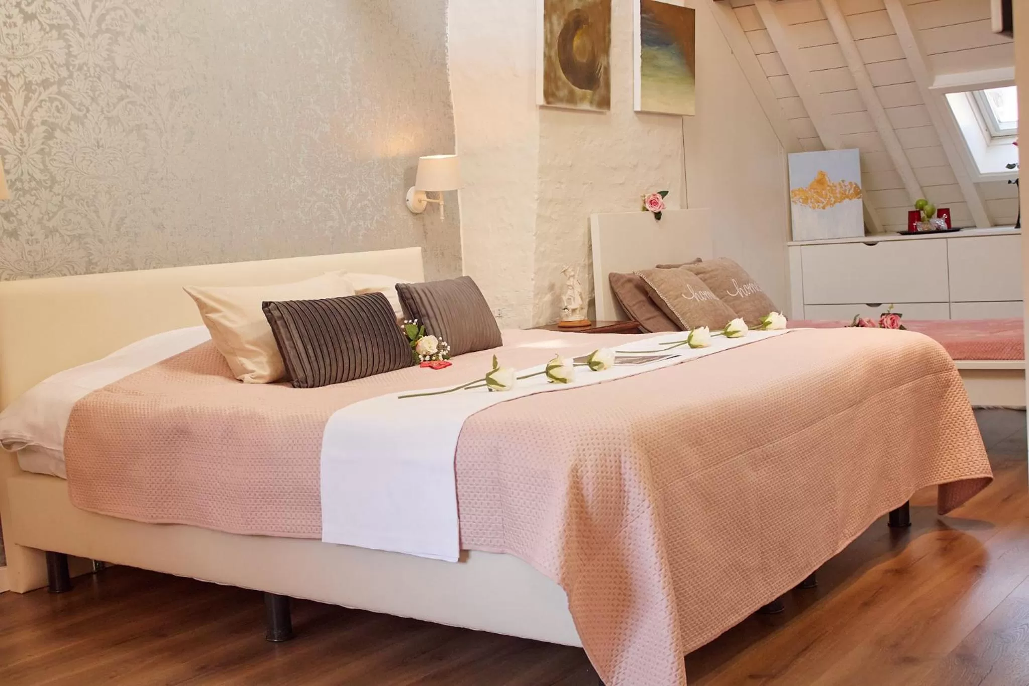 Bed in The White Queen B&B