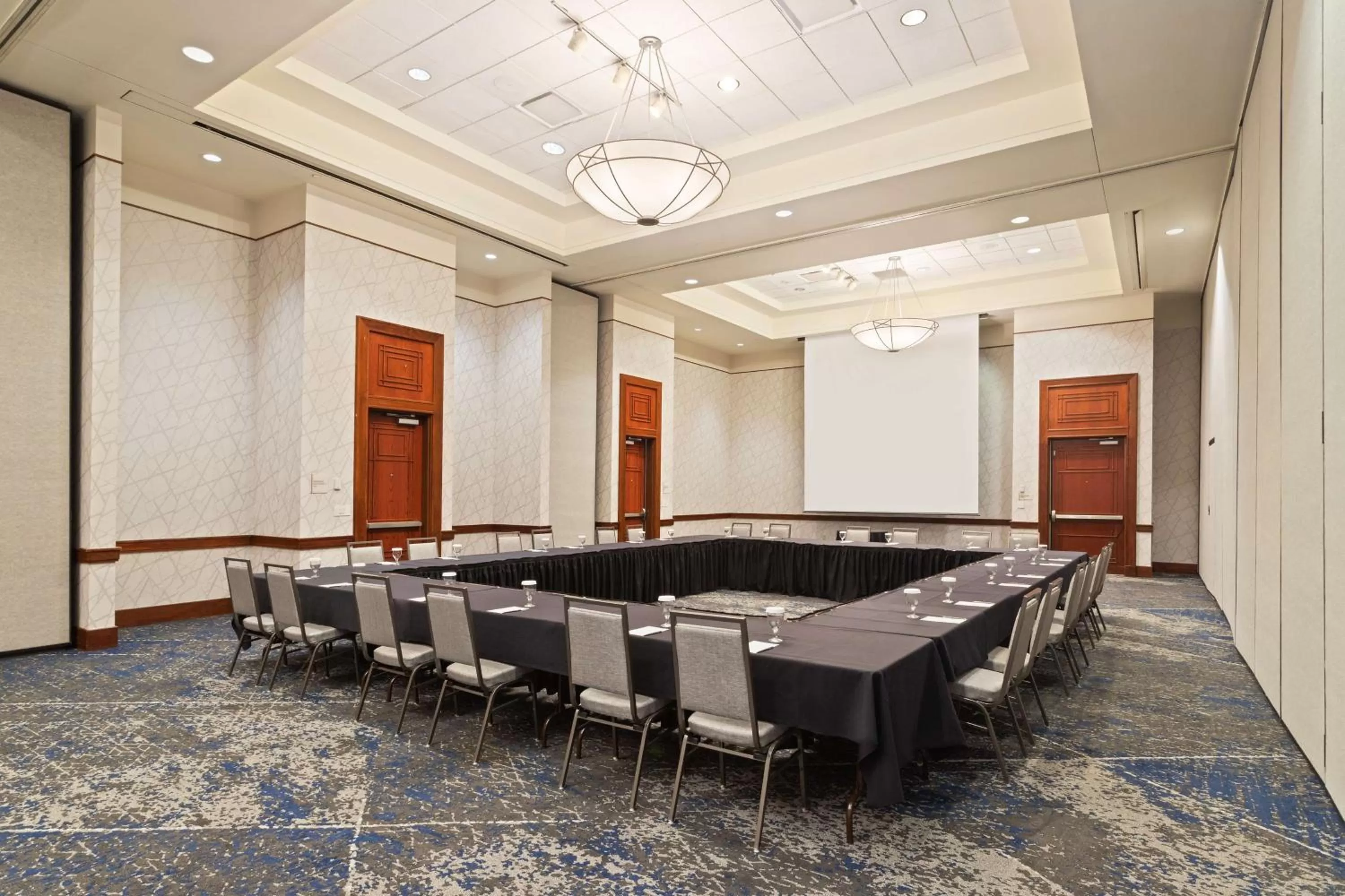 Meeting/conference room in Embassy Suites by Hilton Tampa USF Near Busch Gardens