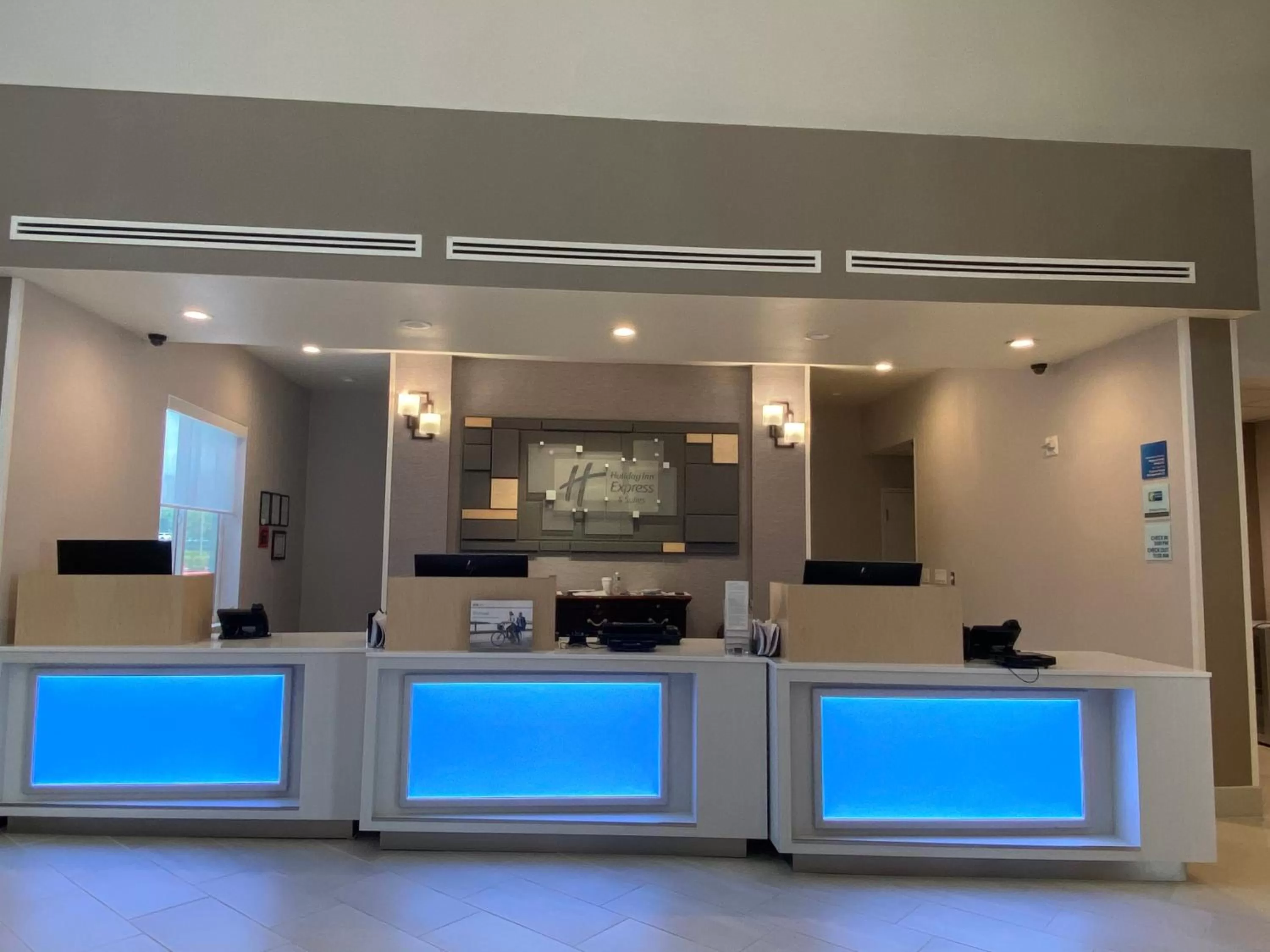 Property building in Holiday Inn Express & Suites Beaumont - Oak Valley by IHG