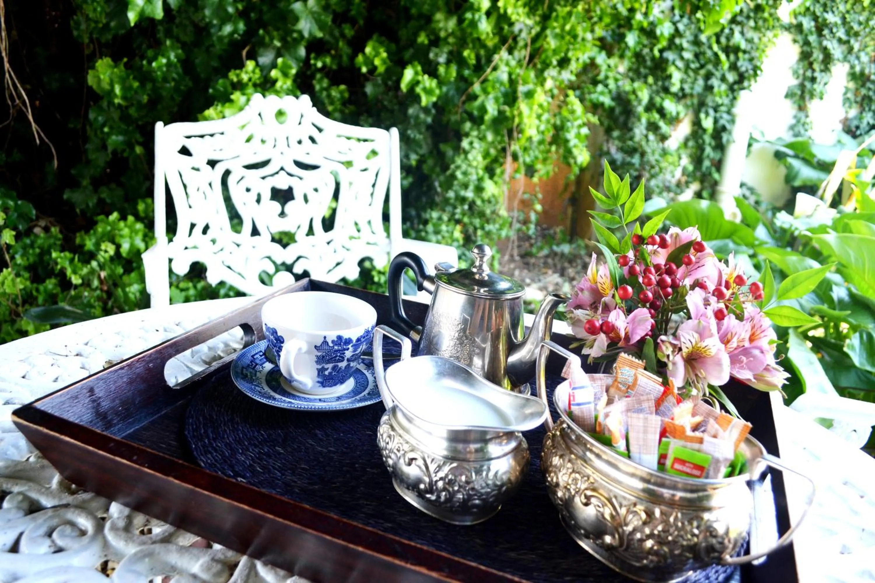 Day in A Tapestry Garden Guest House