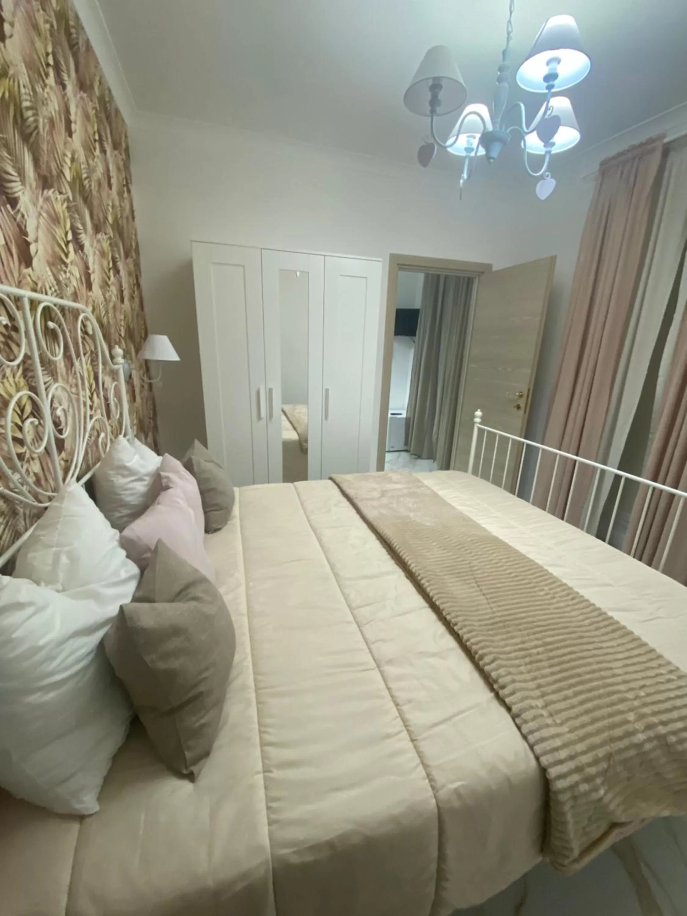 Bedroom, Bed in B&B Carmé