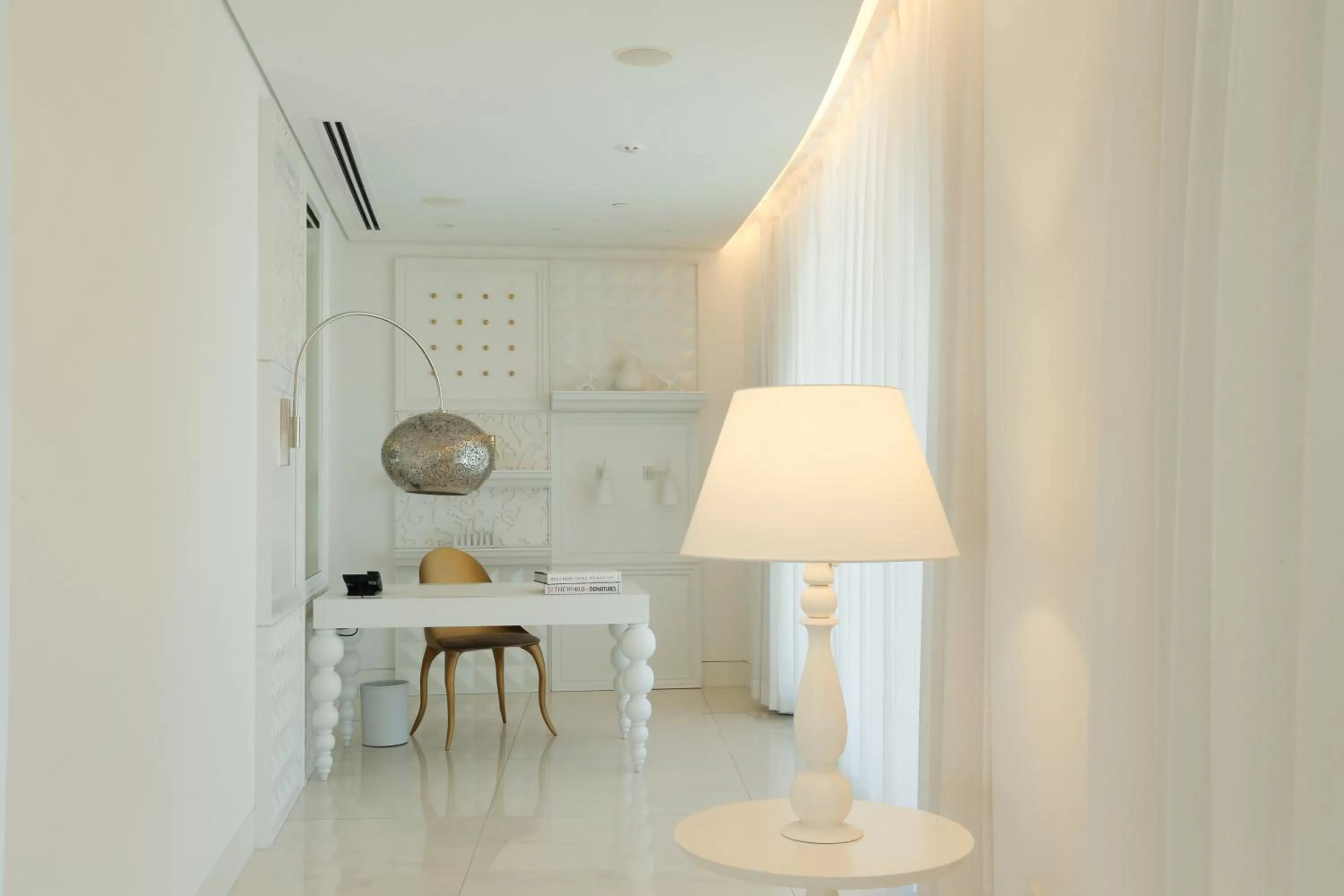 Seating area in Mondrian Doha