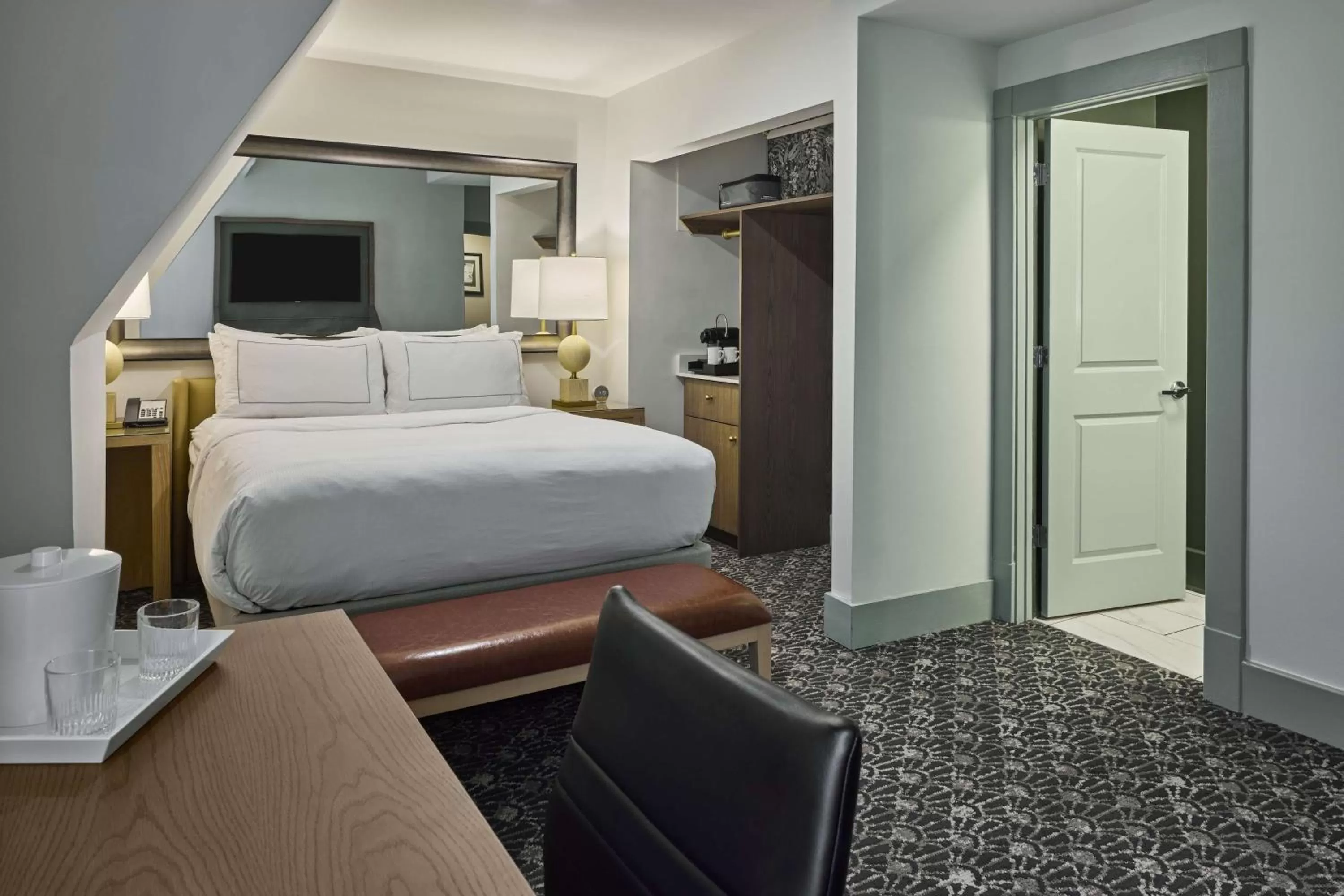 Bedroom, Bed in The Partridge Inn Augusta, Curio Collection by Hilton