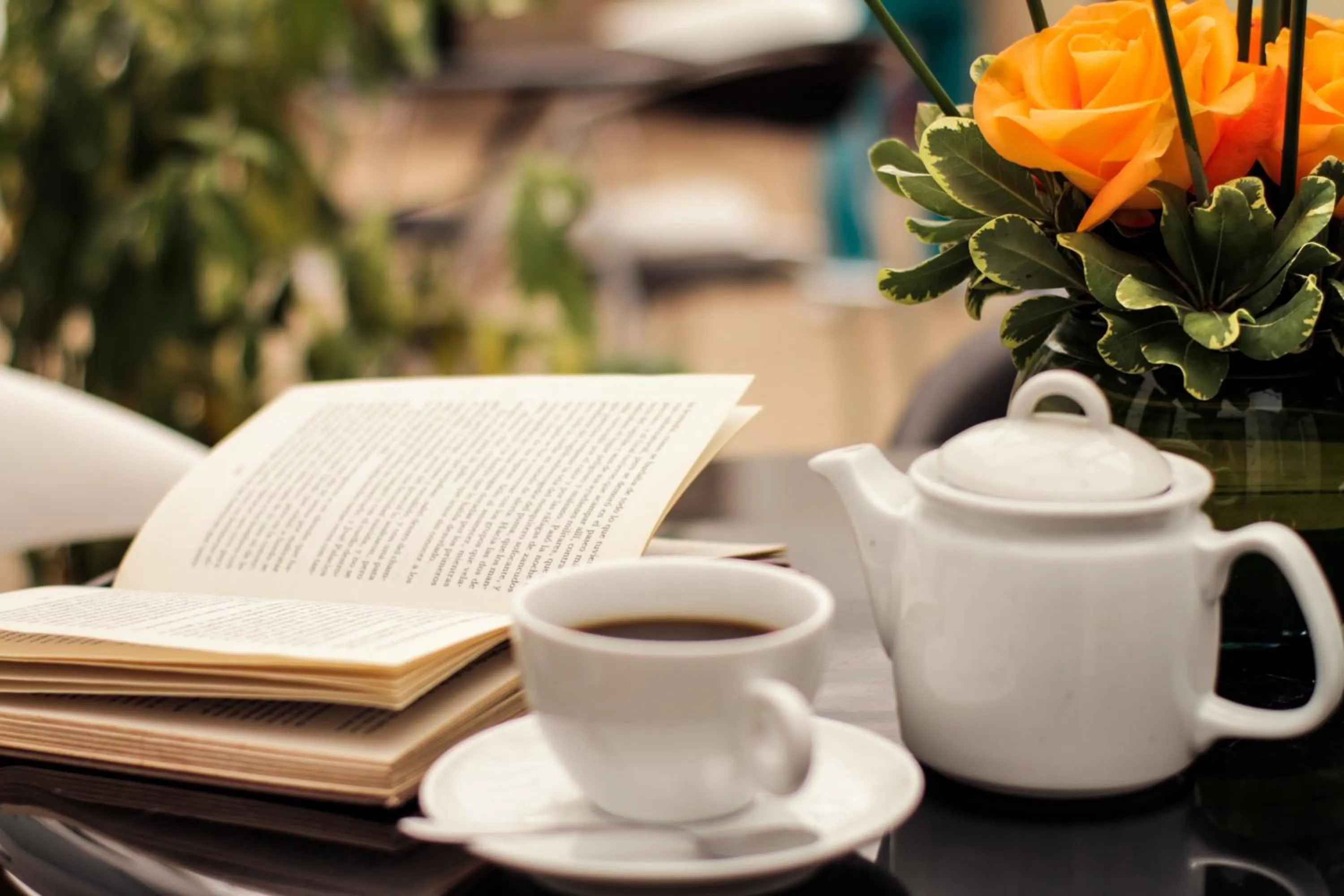 Coffee/tea facilities in Matisse Hotel
