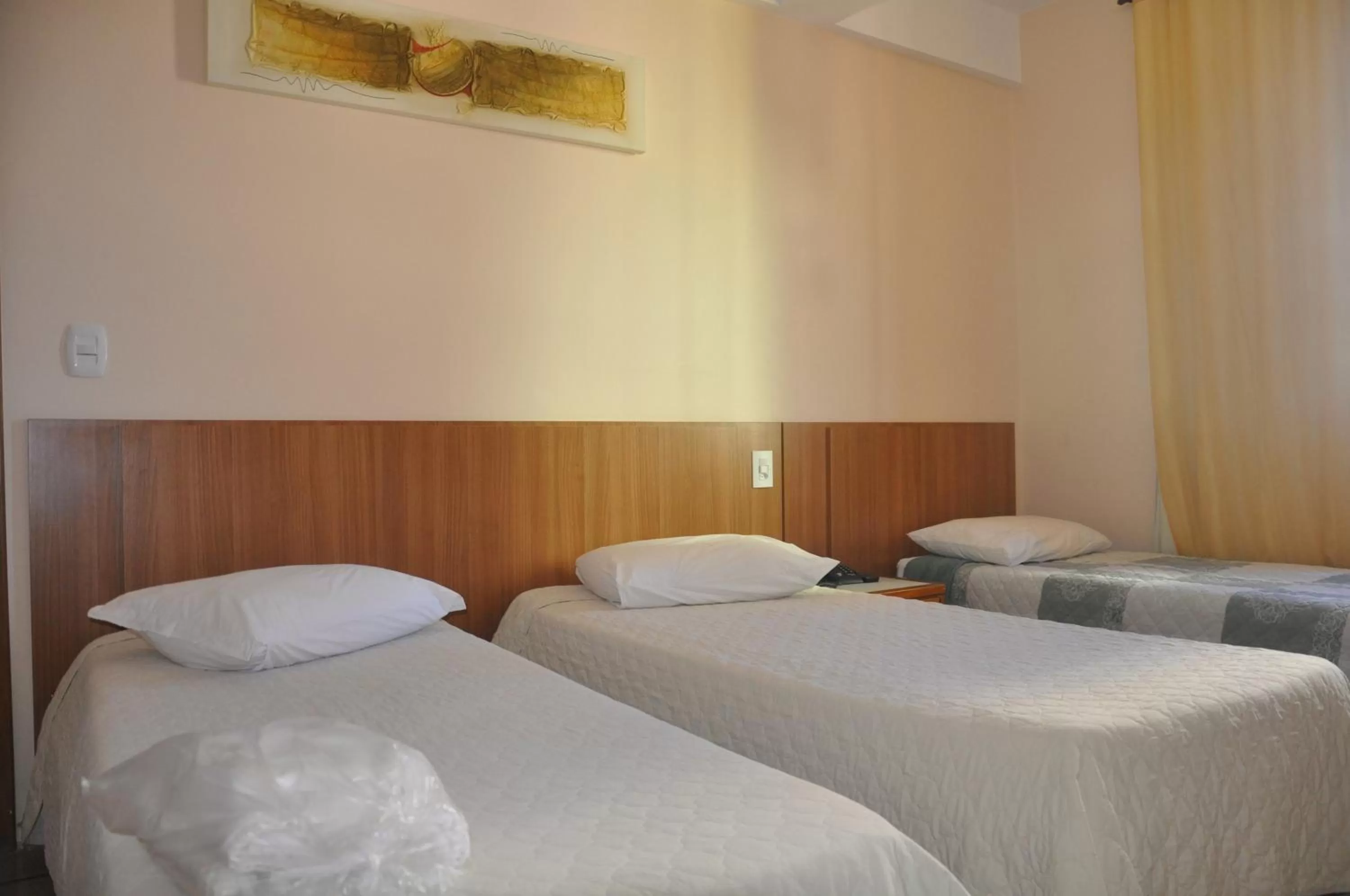 Photo of the whole room, Bed in Hotel Raio de Sol