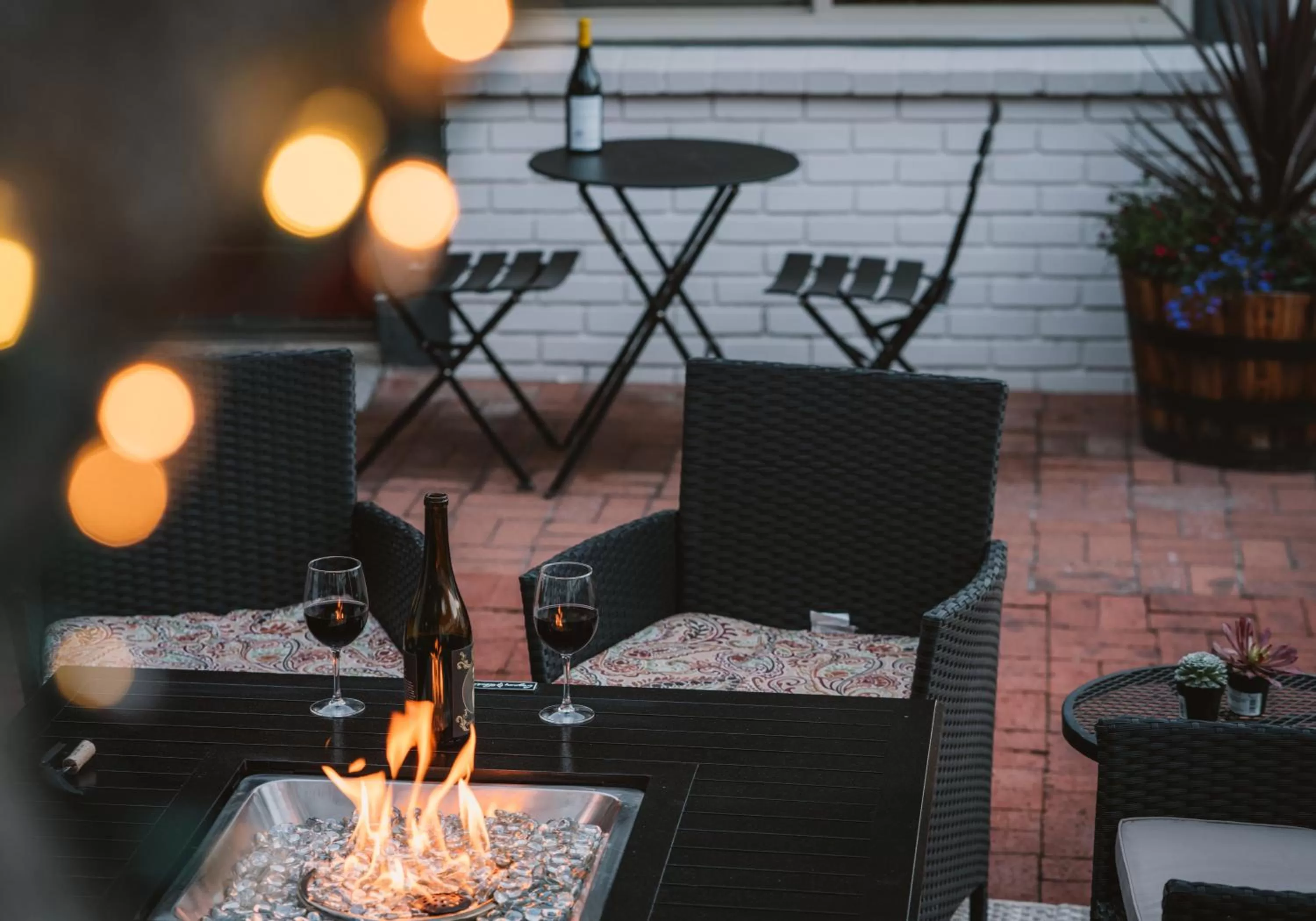 Property building in New Haven Inn