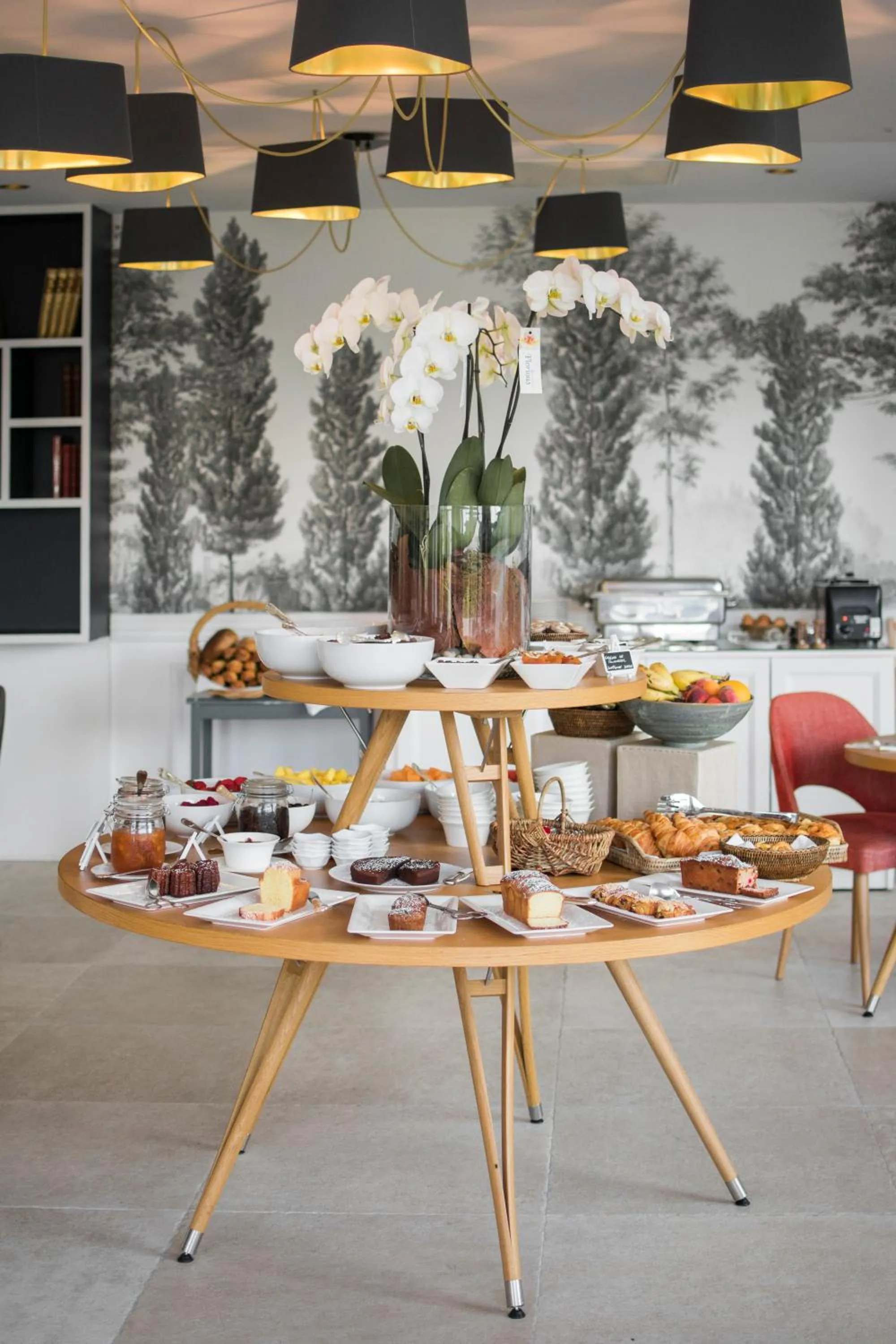 Restaurant/places to eat in Domaine de la Tortinière