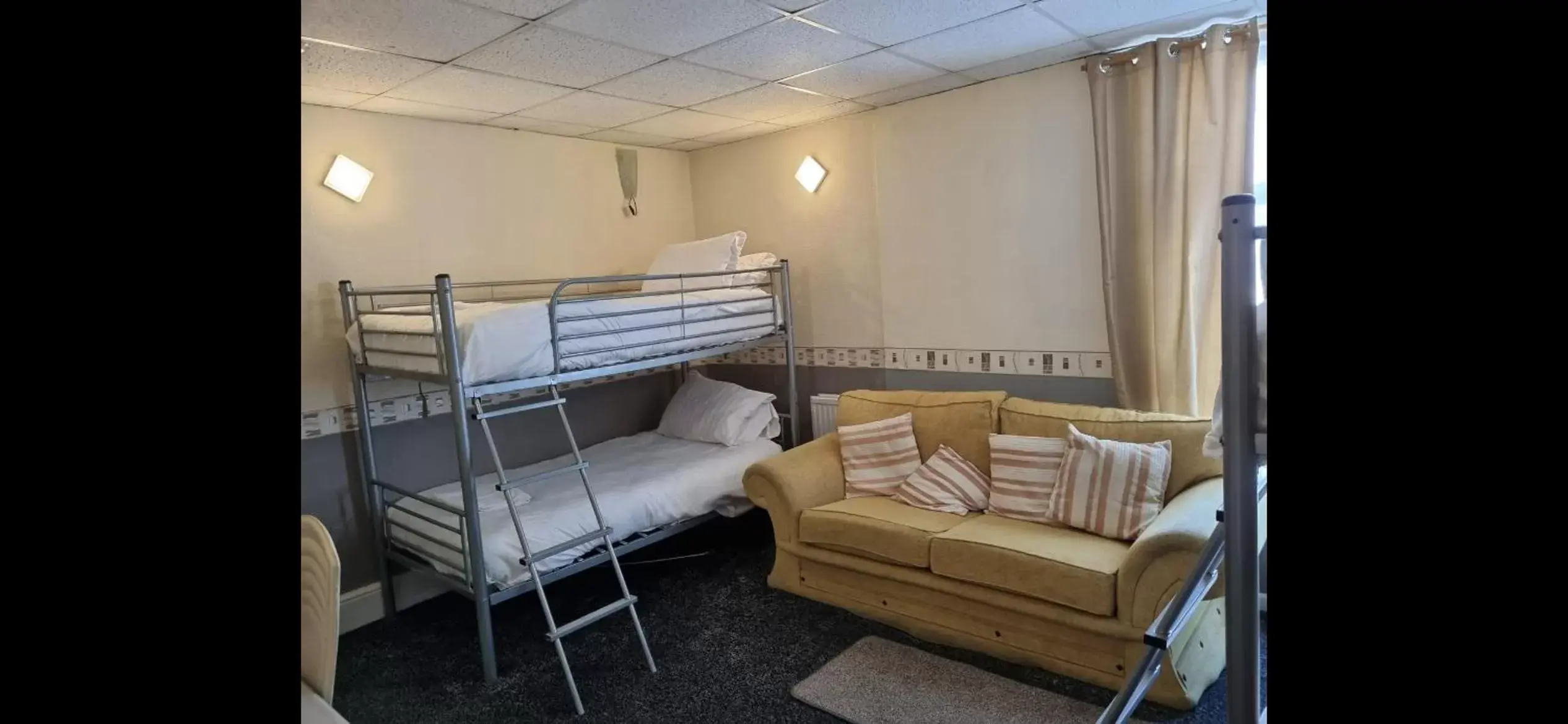 Family Room in Funky Towers Family Room in Funky Towers