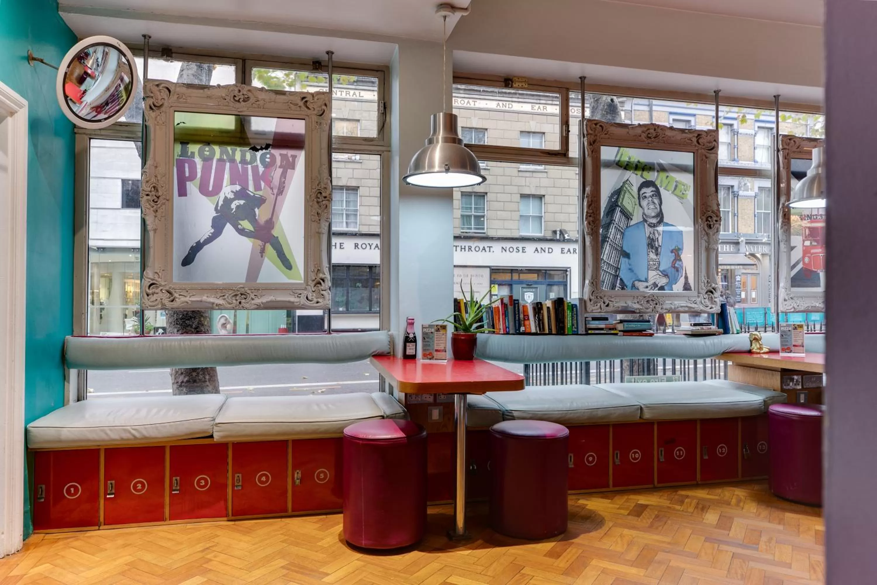 Lounge or bar in Clink261 Hostel