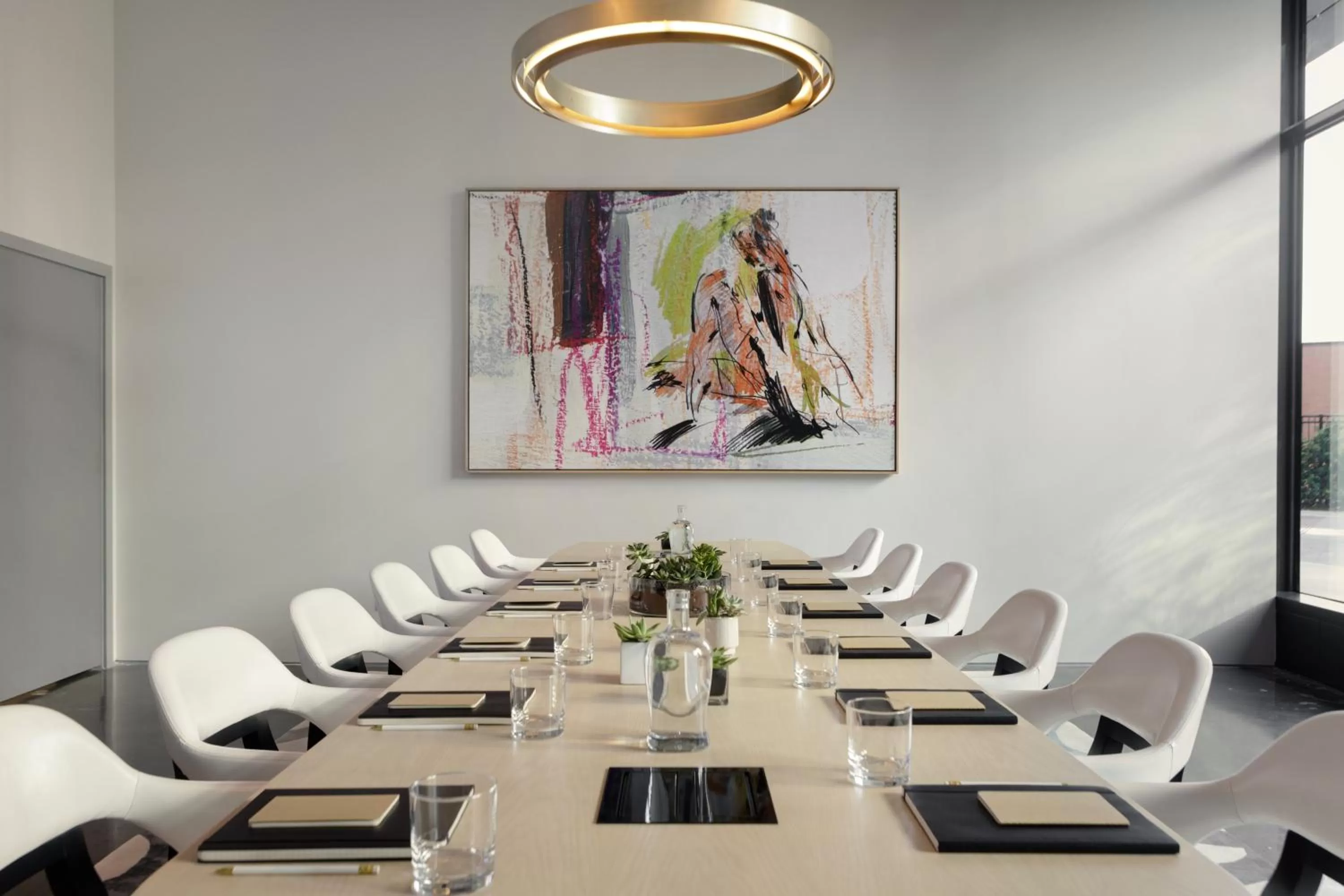 Meeting/conference room in Kimpton - Pittman Hotel by IHG