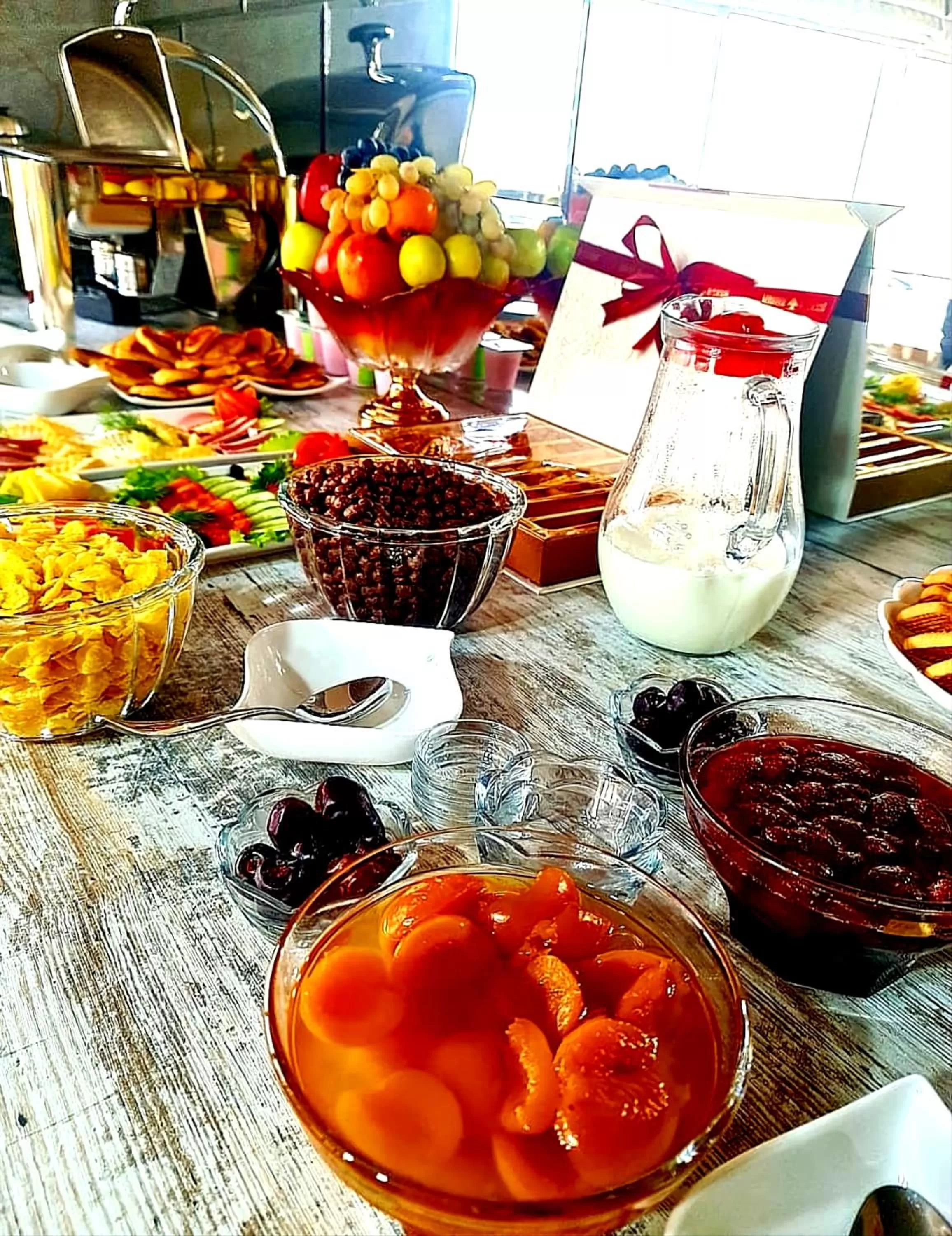 Breakfast in HOTEL AYNI