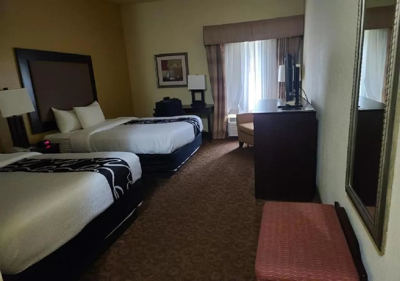 Bed in La Quinta by Wyndham Vicksburg