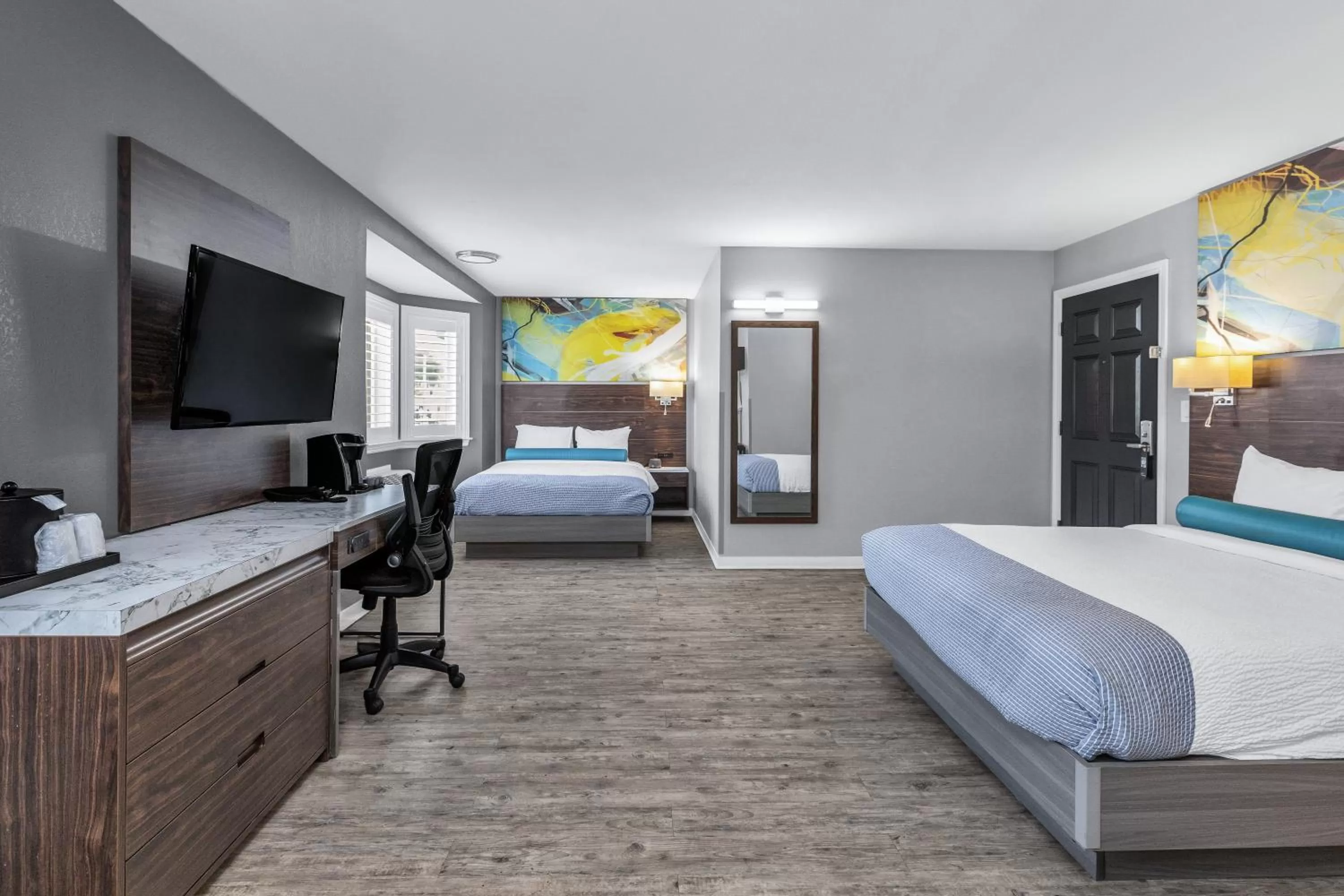 Bed in Inn at Rockaway San Francisco Pacifica