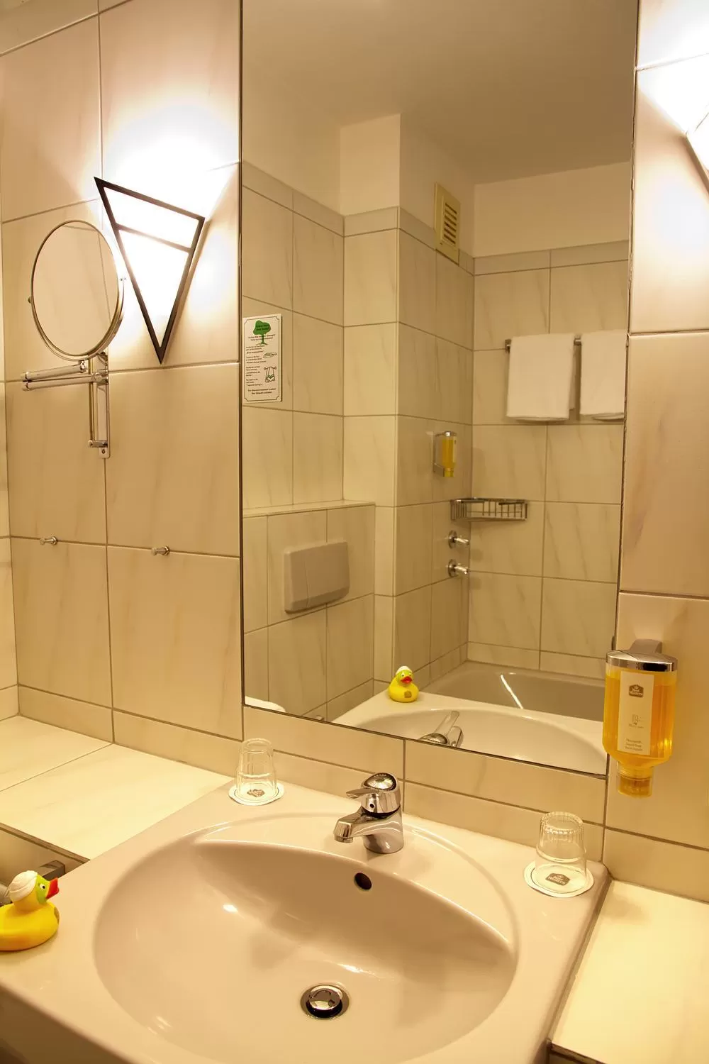Bathroom in Best Western Hotel Heide