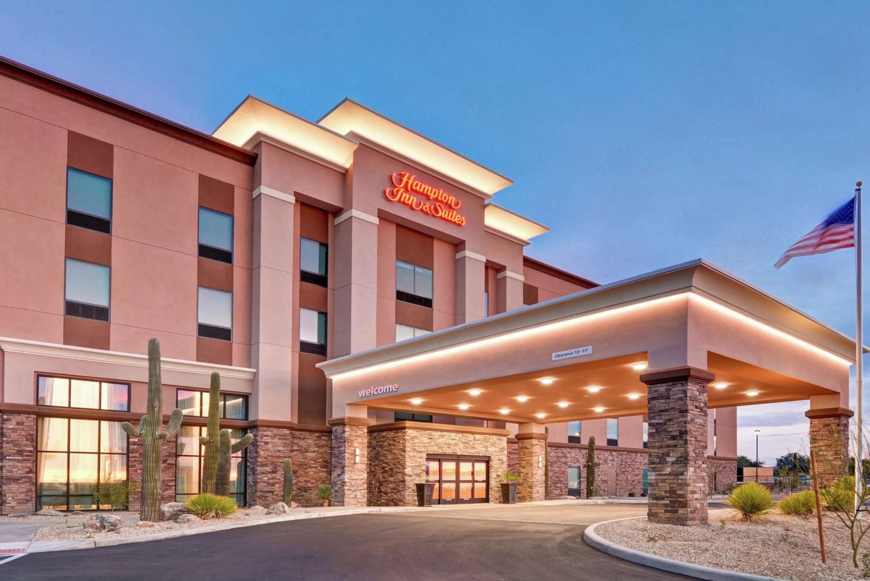 Property building in Hampton Inn & Suites Tucson Marana