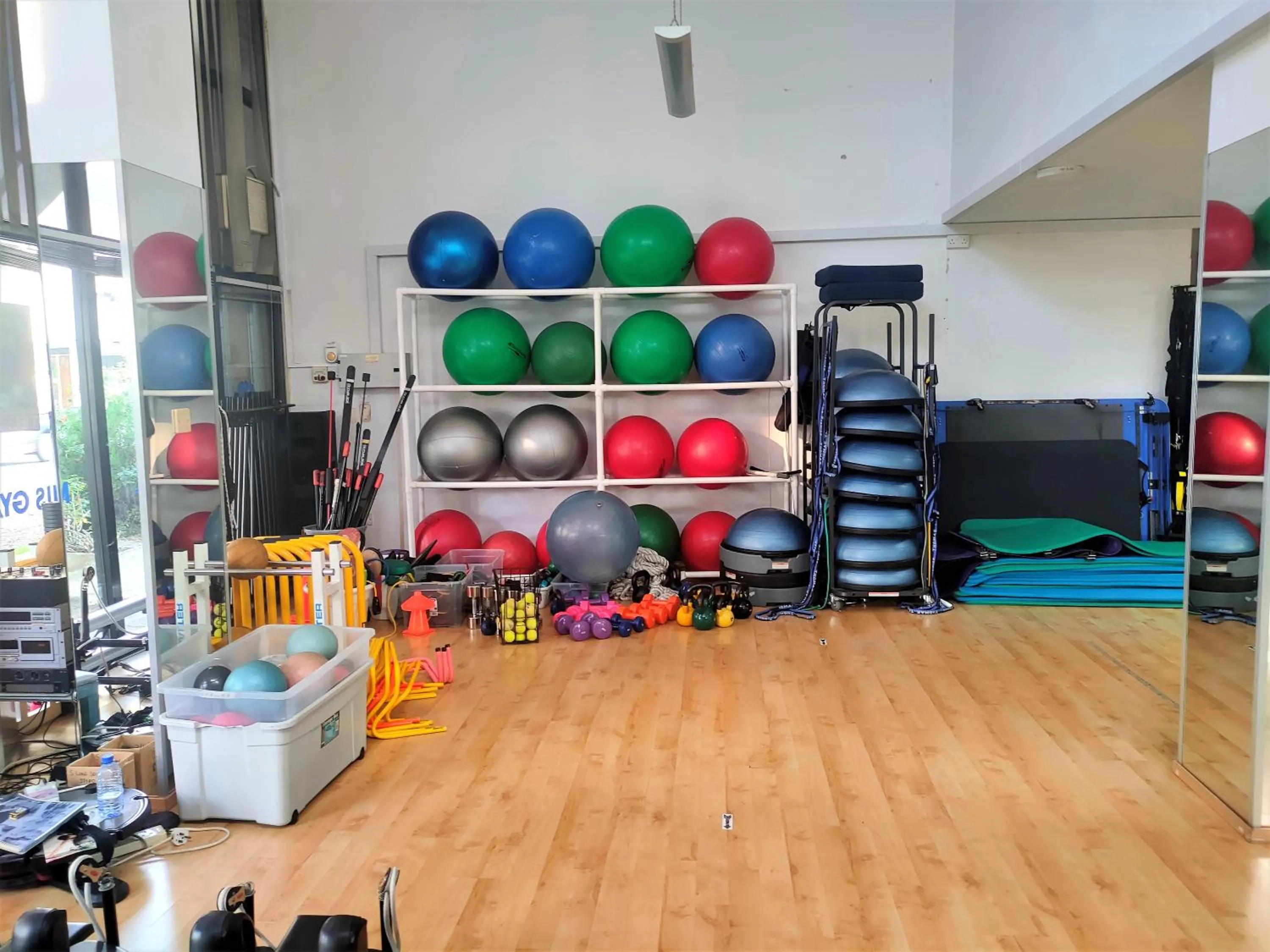 Fitness centre/facilities in Almond Business Hotel