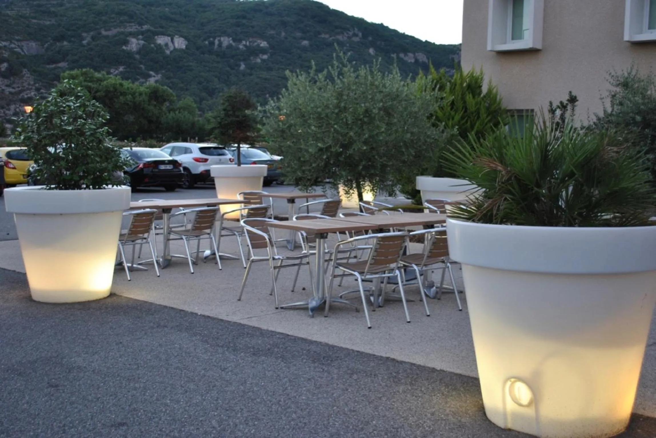 Patio in ibis budget Loriol Le Pouzin