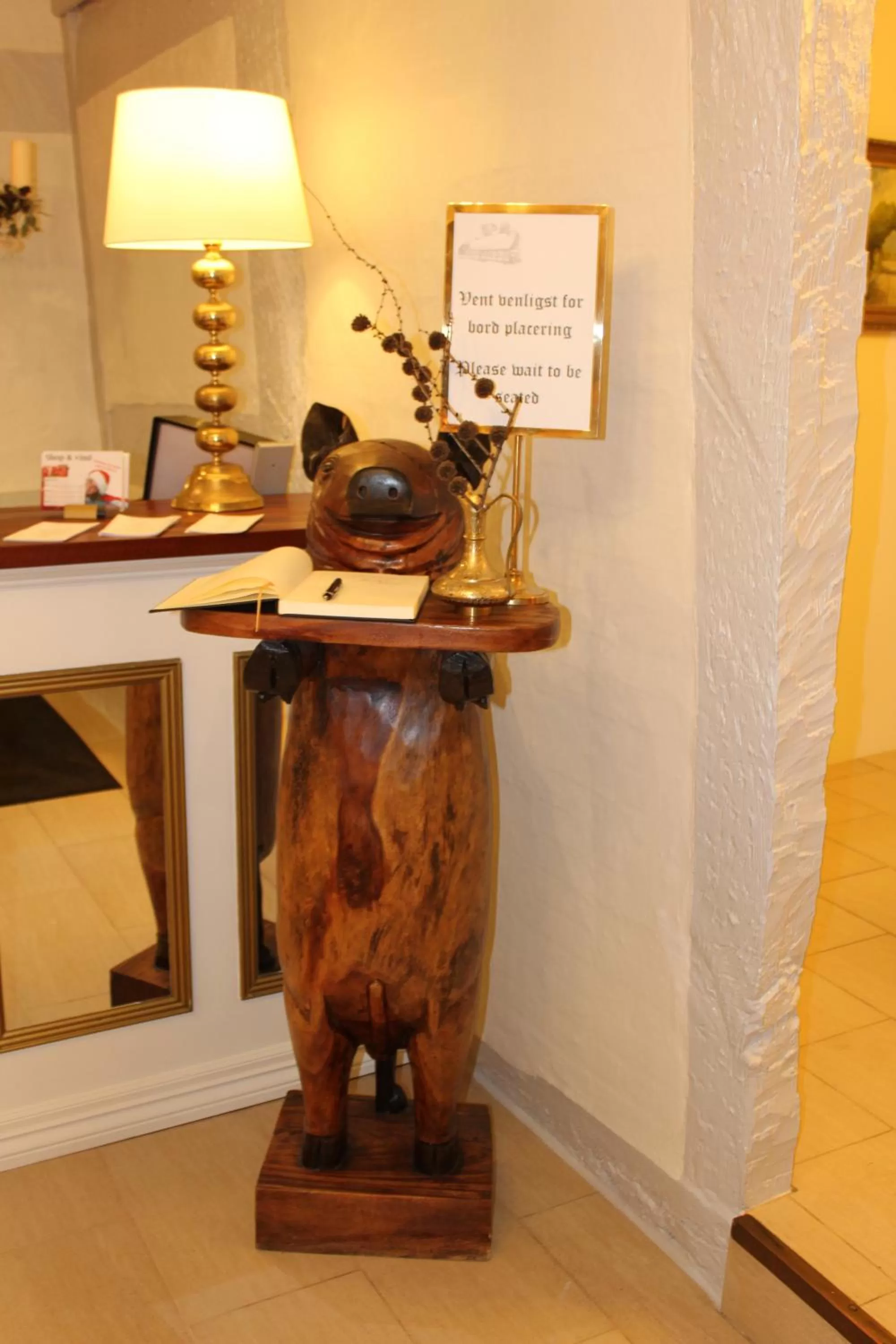 Lobby or reception in Hotel Postgaarden i Mariager