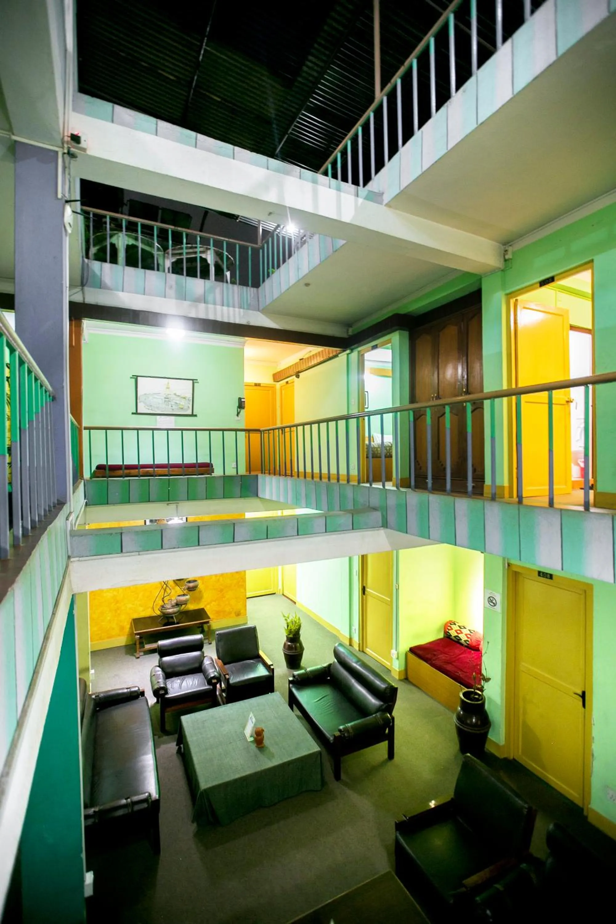 Communal lounge/ TV room in Hotel Nana