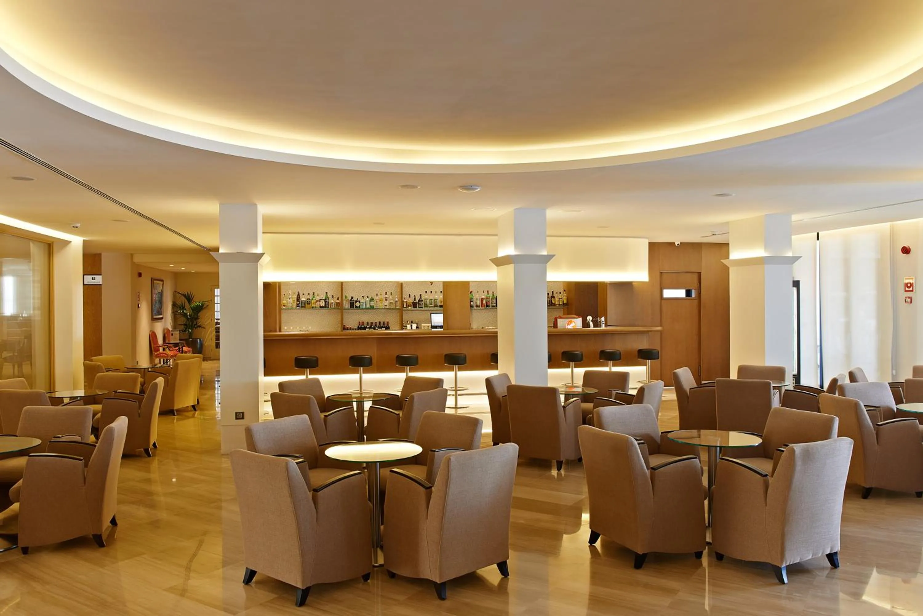 Lounge or bar in Hipotels Hipocampo - Adults Only