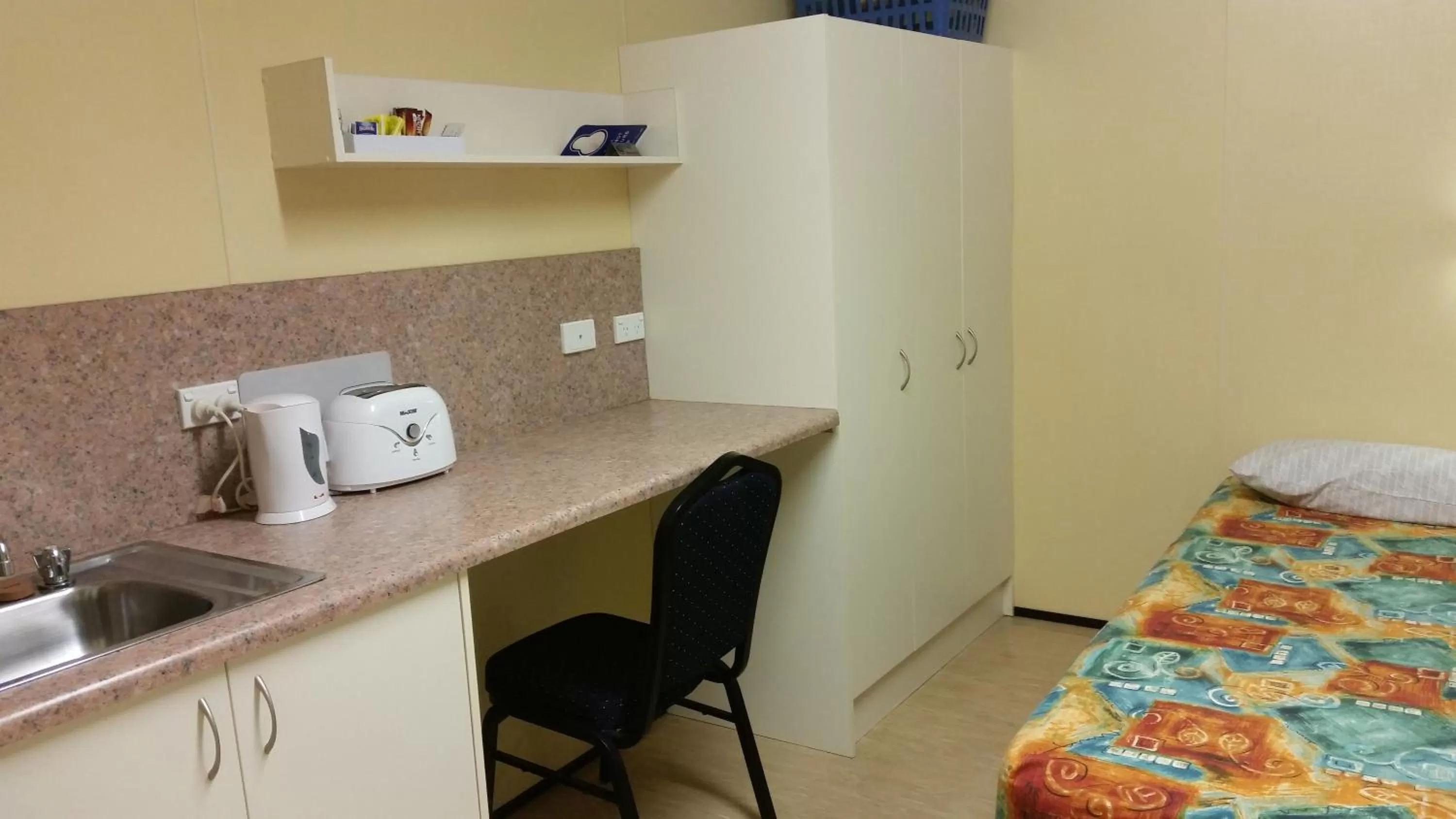 Photo of the whole room in Leichhardt Accommodation