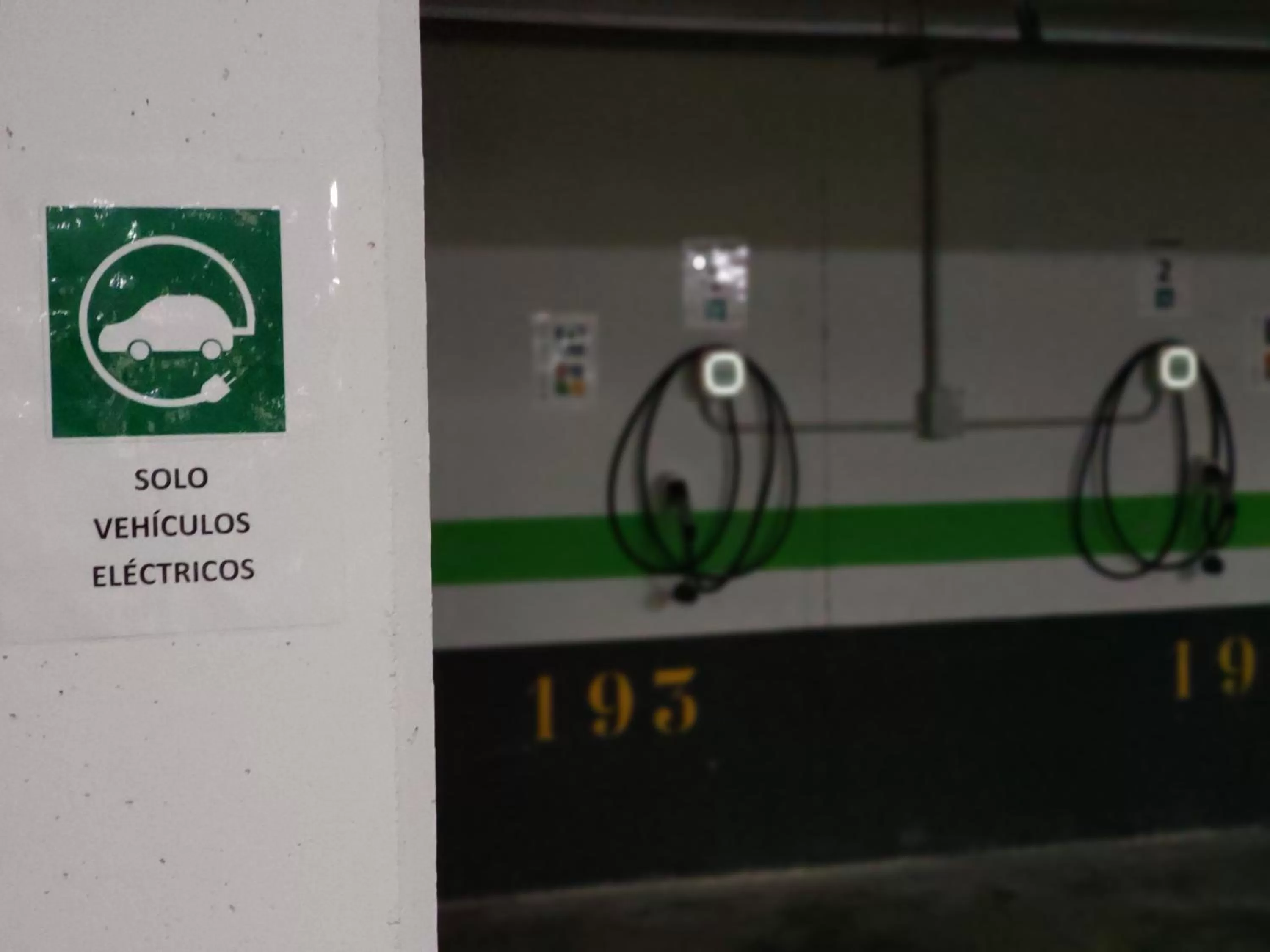 Parking in Compostela Suites