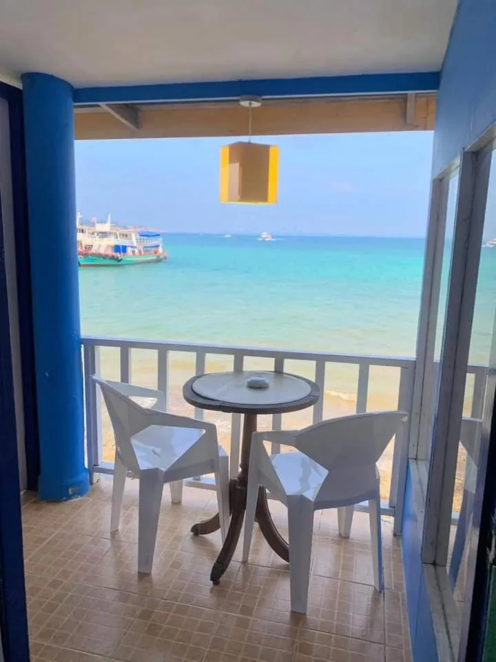 Balcony/Terrace in Lareena Resort Koh Larn Pattaya