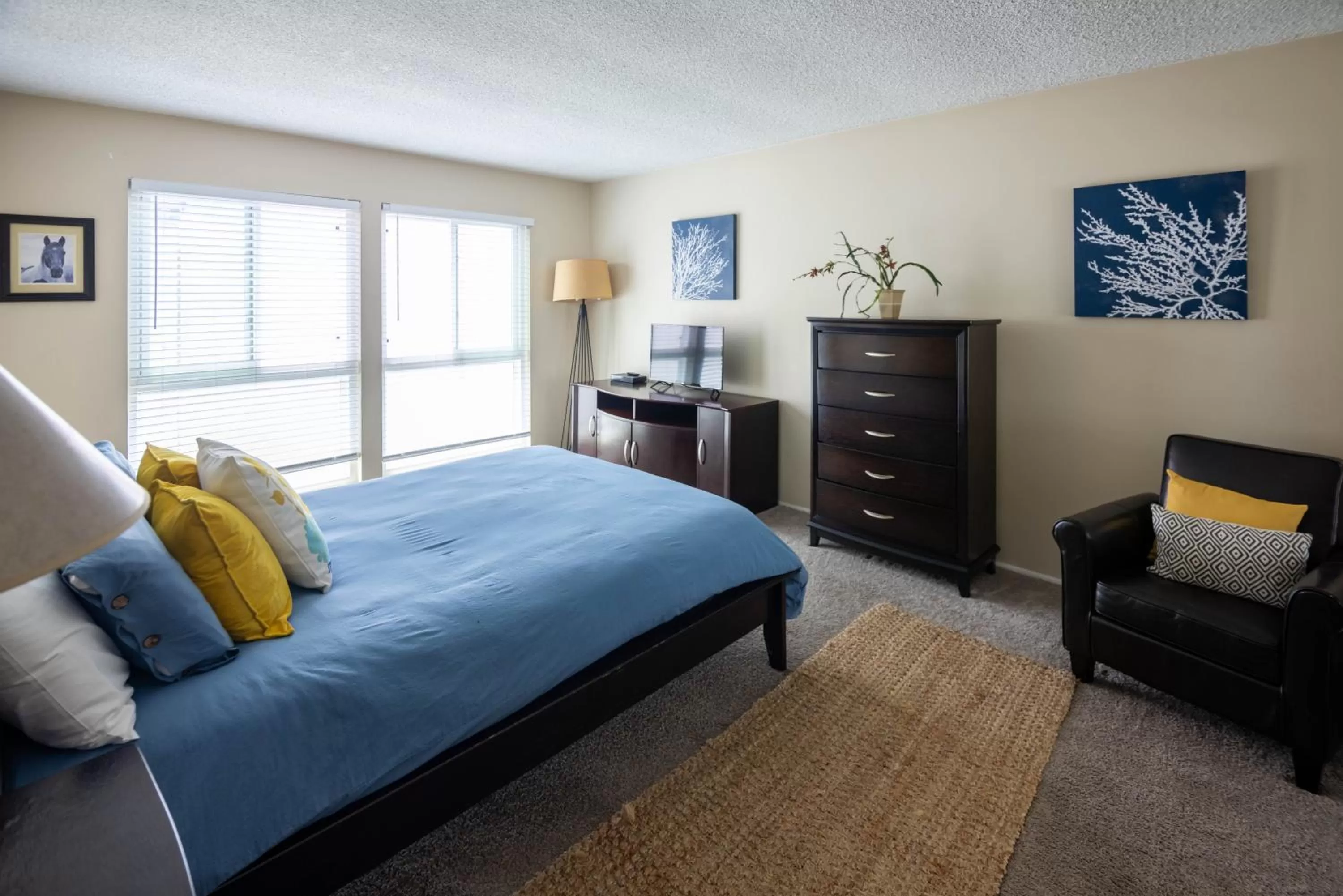 Bed in Beachwalk Villas