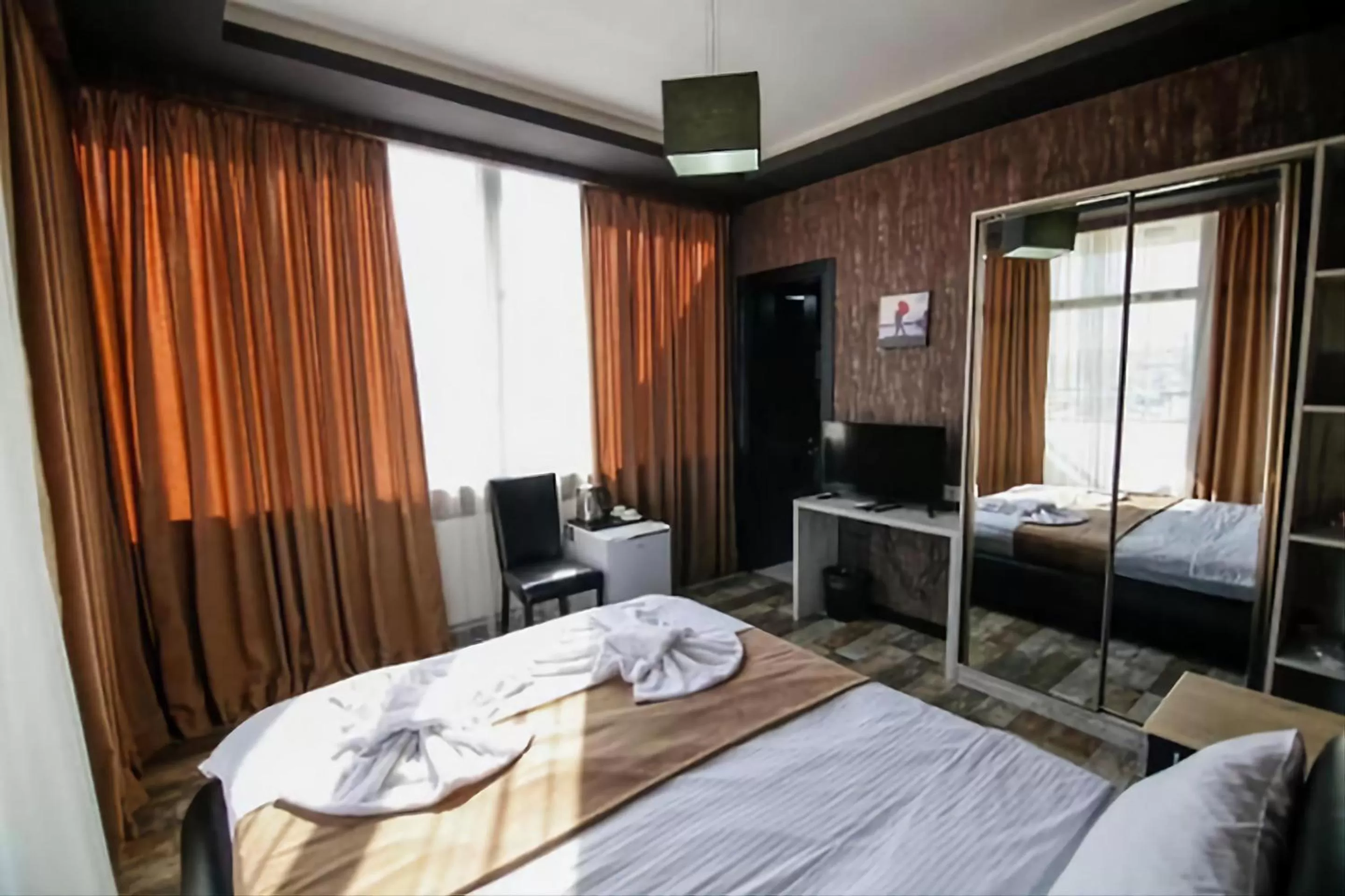 Bed in Panorama 360° Hotel