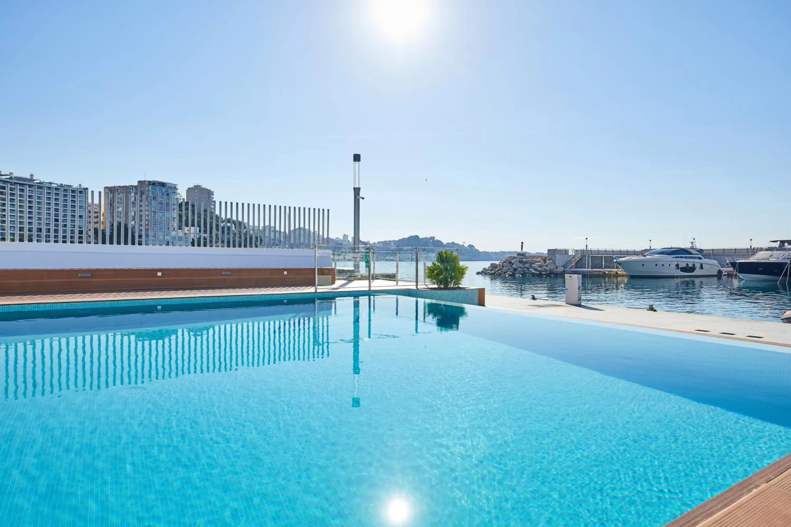 Swimming pool in Calanova Sports Residence