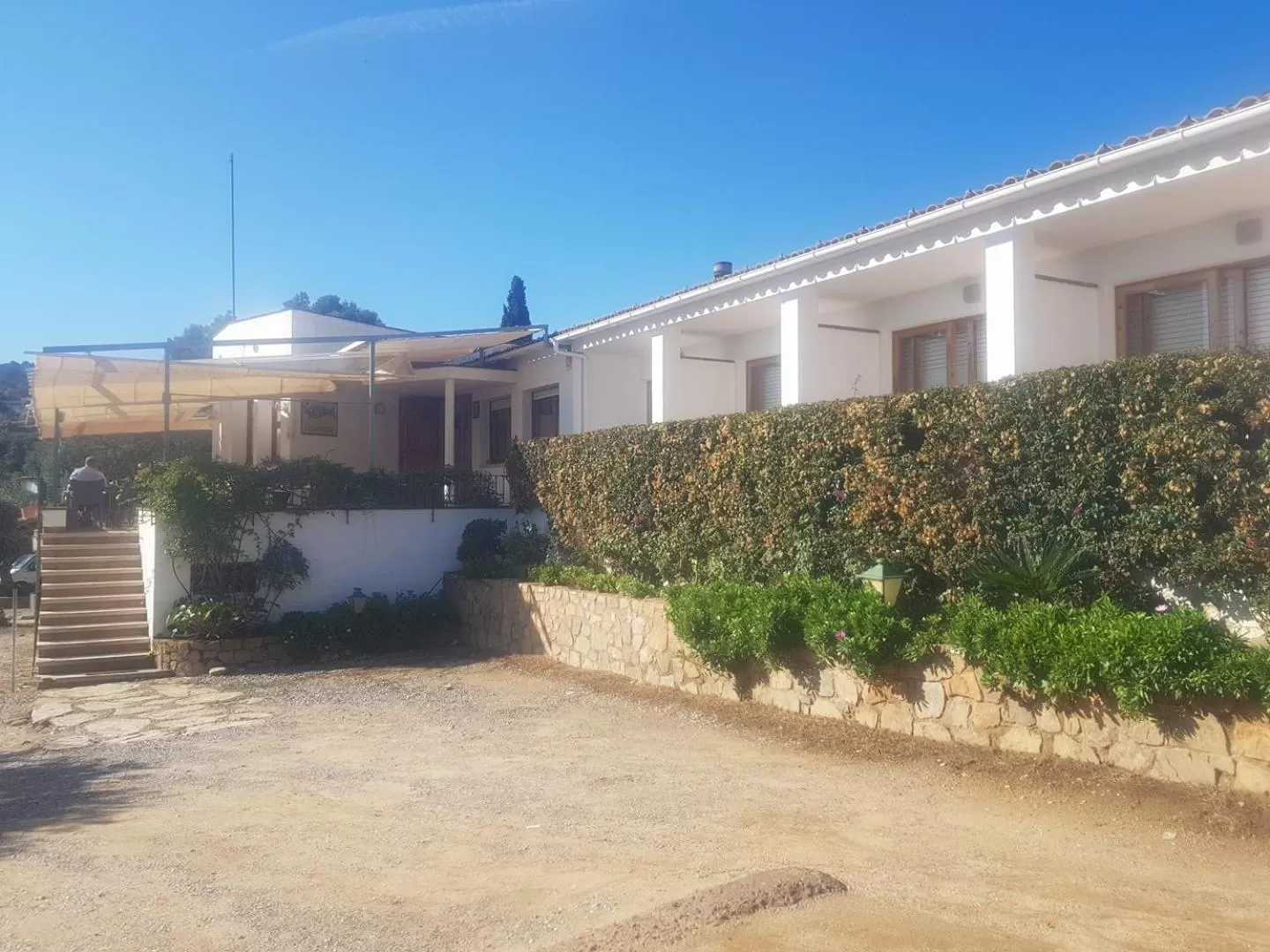 Property Building in Hostal Ondina