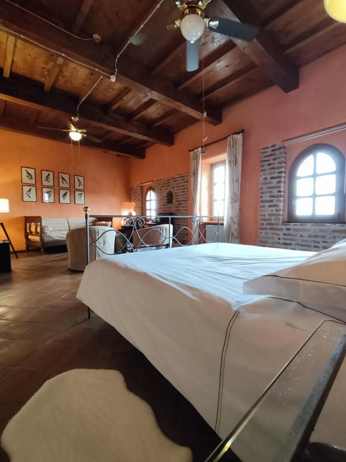 View (from property/room), Bed in Foresteria Ristorante Conti Roero