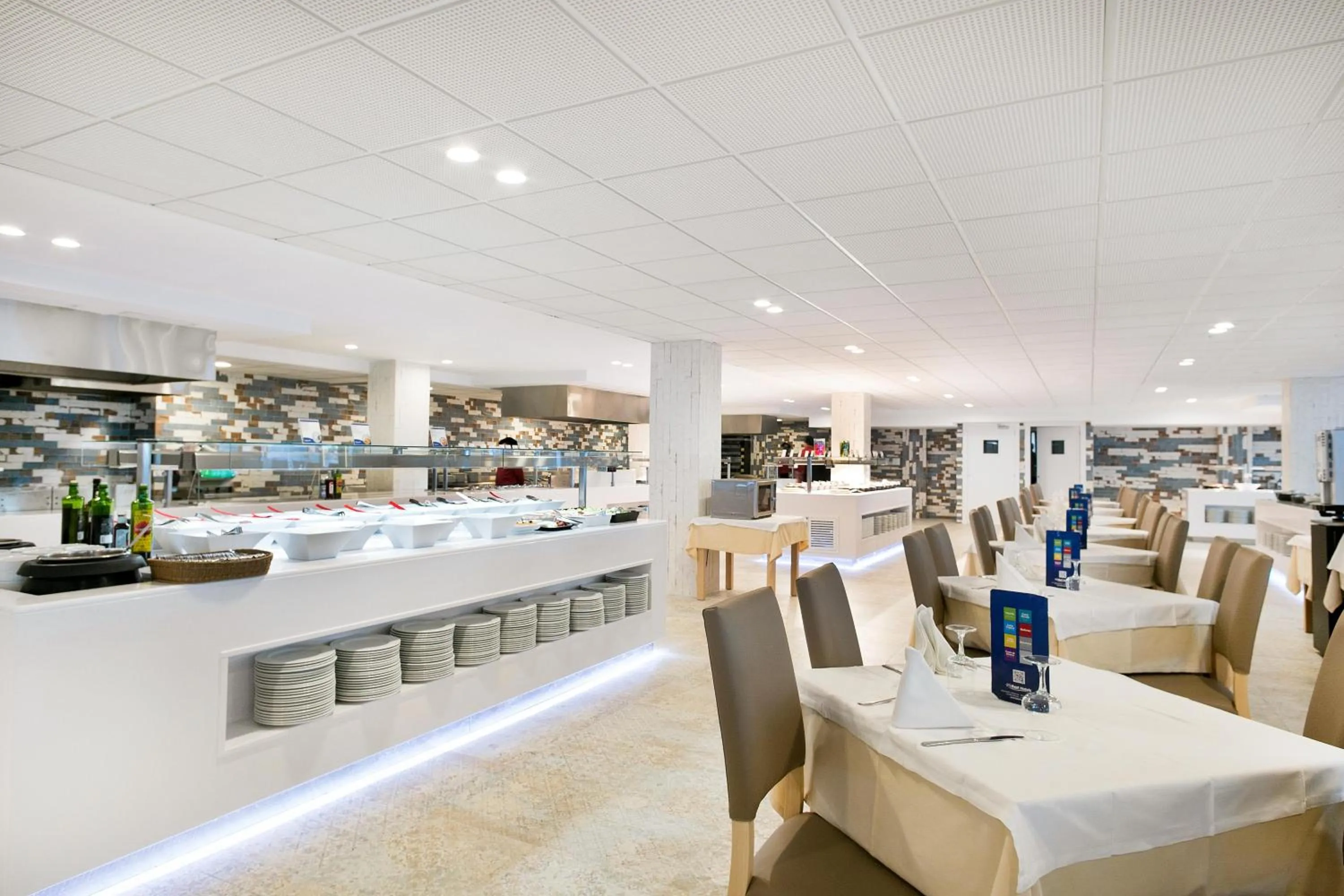 Restaurant/places to eat in Hotel Best Maritim