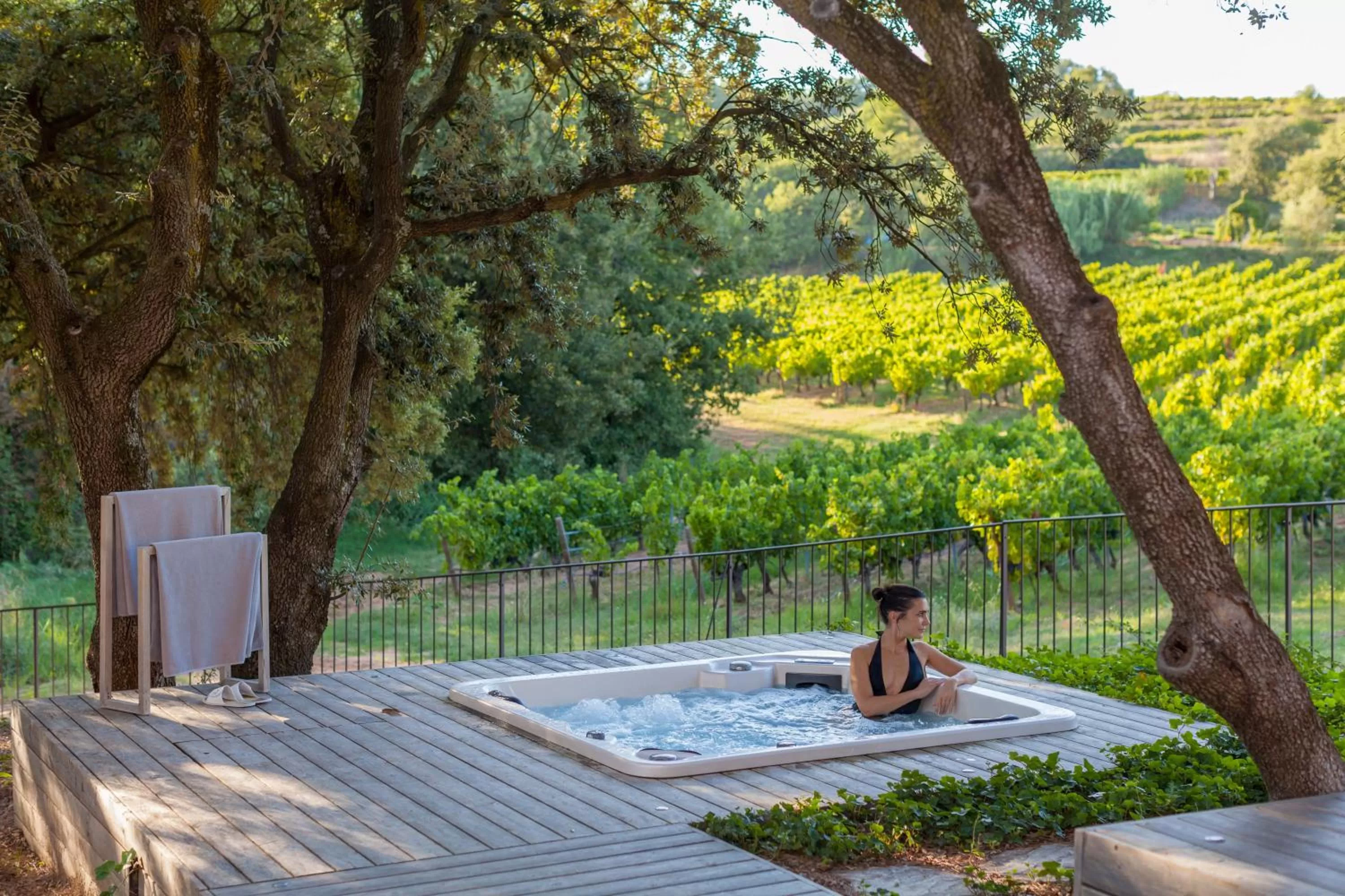 Hot Tub in Coquillade Provence - Relais & Châteaux
