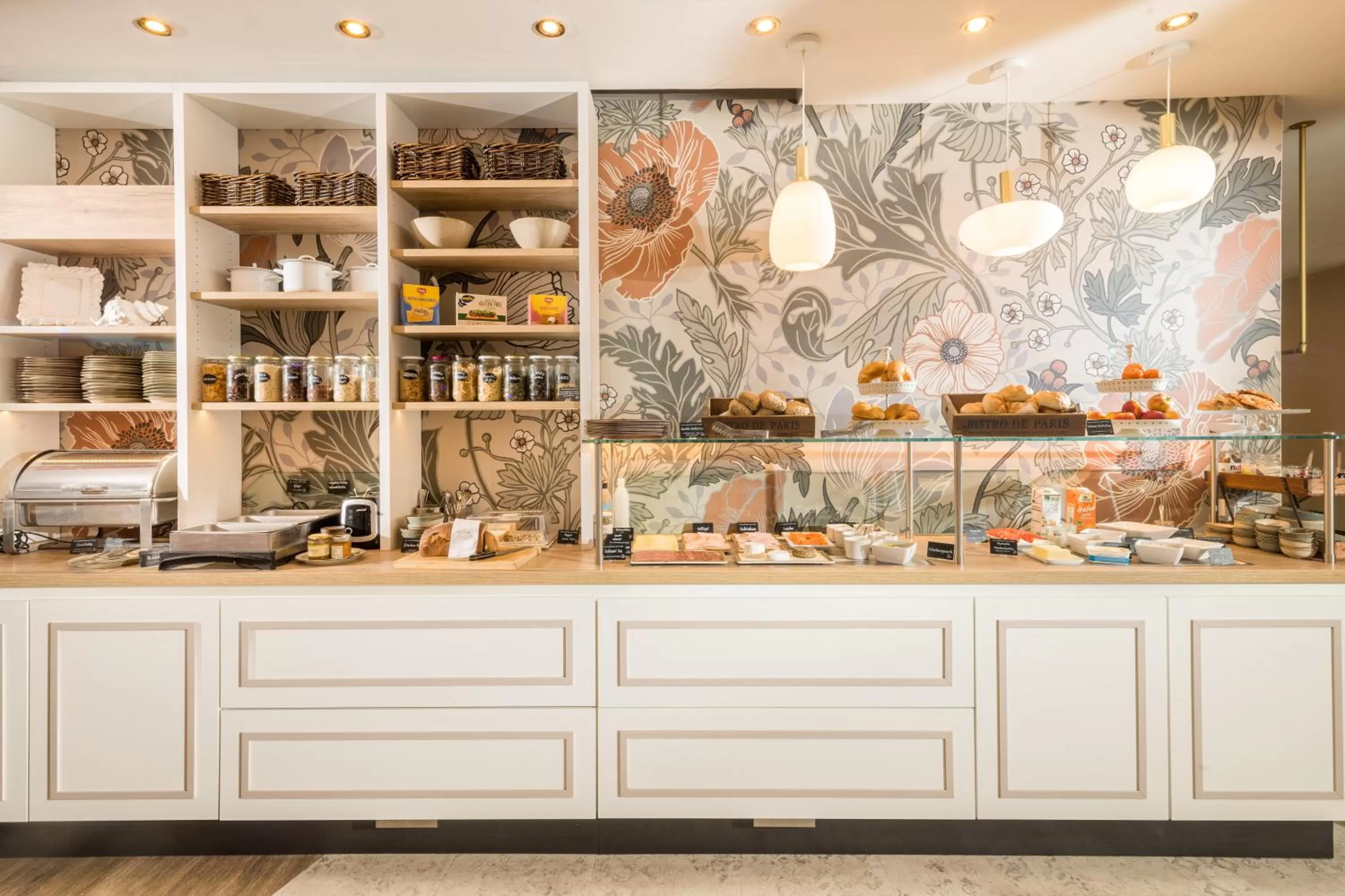 Food in Hotel Germania